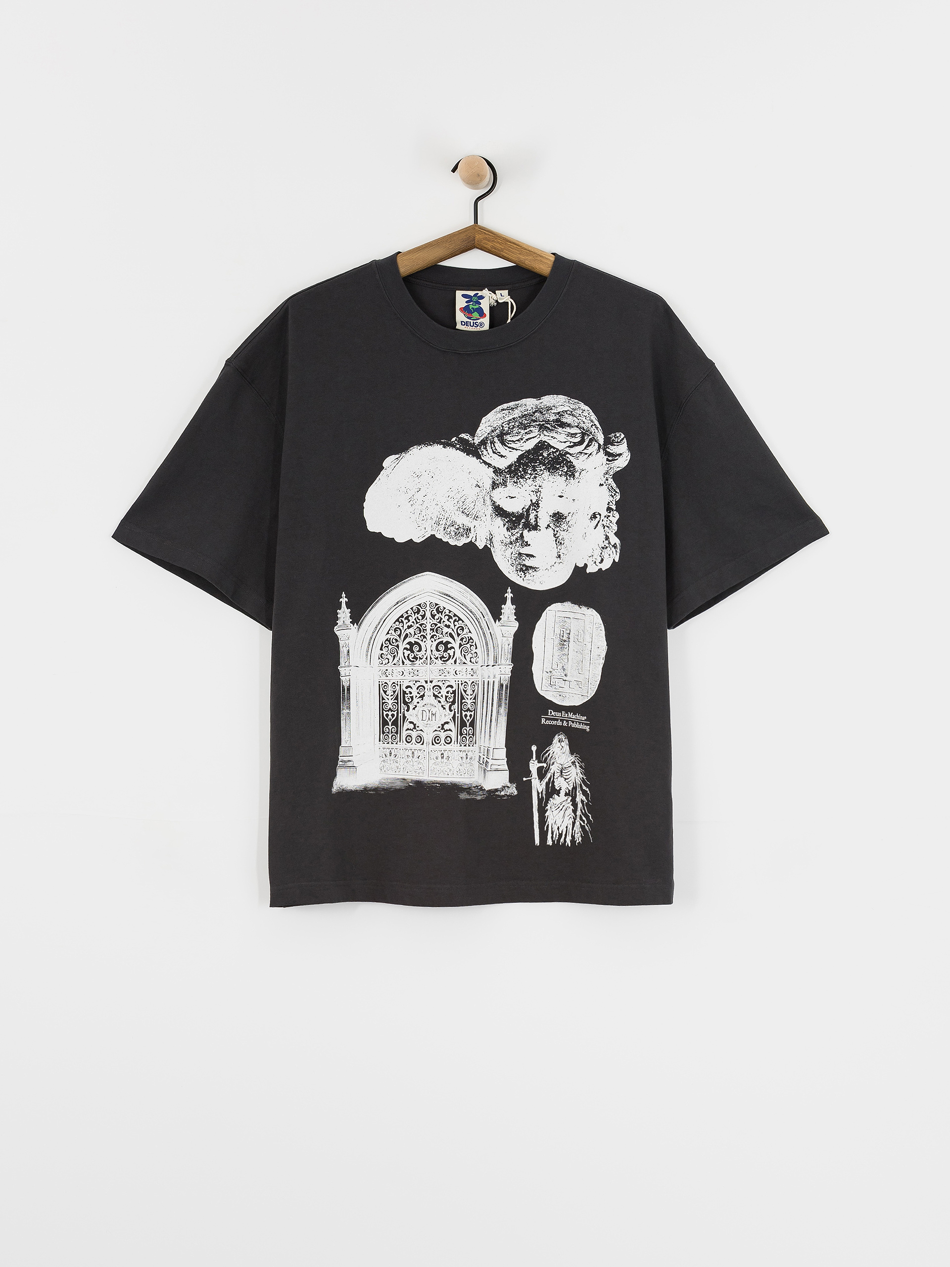 Тениска Deus Ex Machina Invocation