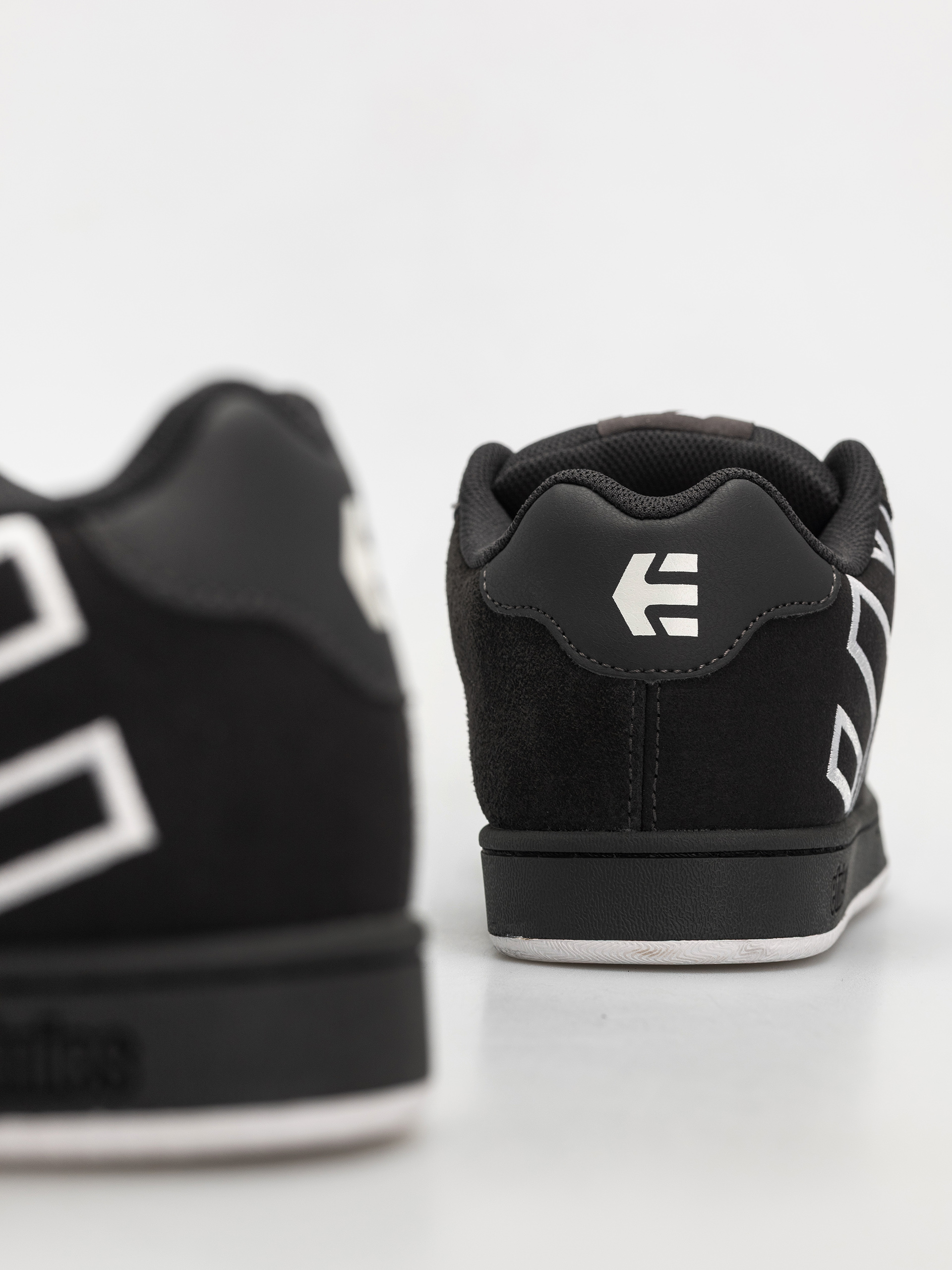 Обувки Etnies Fader (worn black)