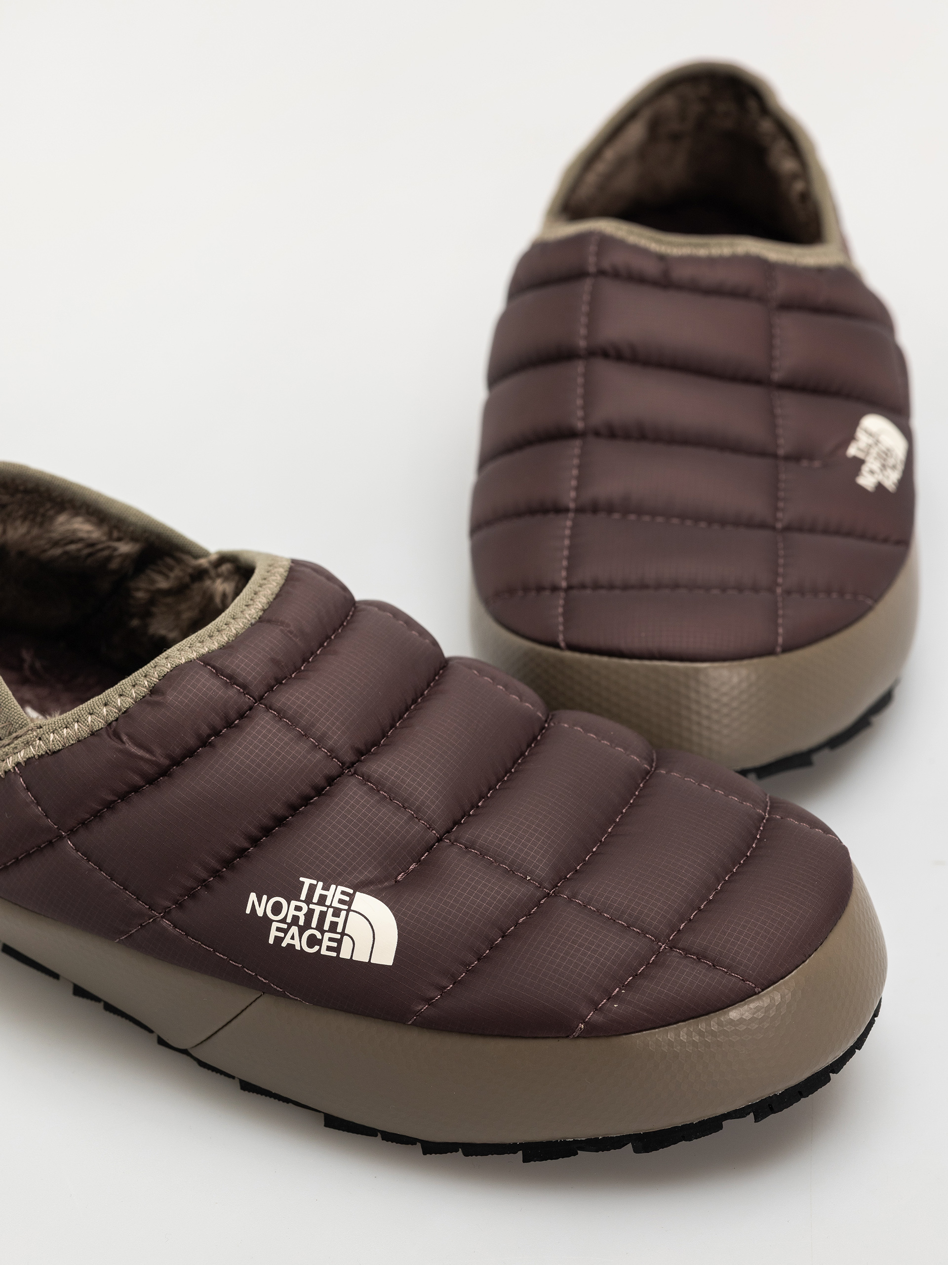 Обувки The North Face Thermoball Traction Mule V Wmn (tawny quartz/mocha brow)