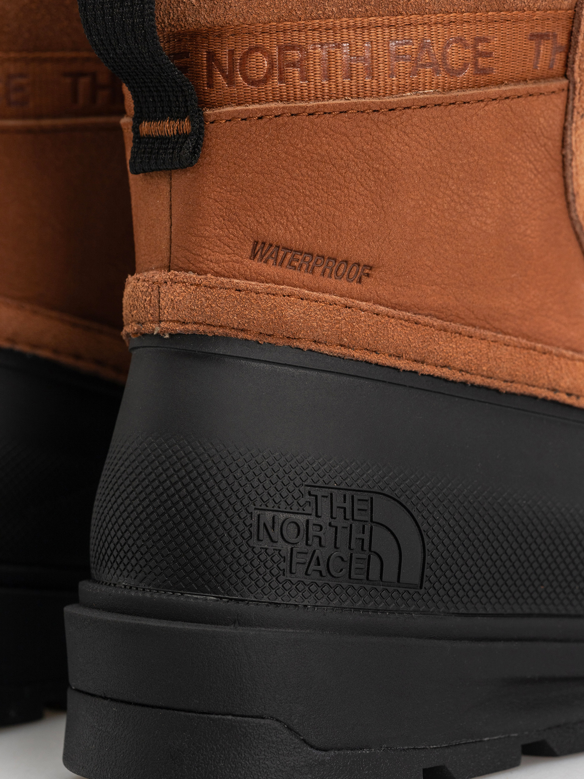 Обувки The North Face Shellista V Shorty Wp (burnt umber/tnf black)