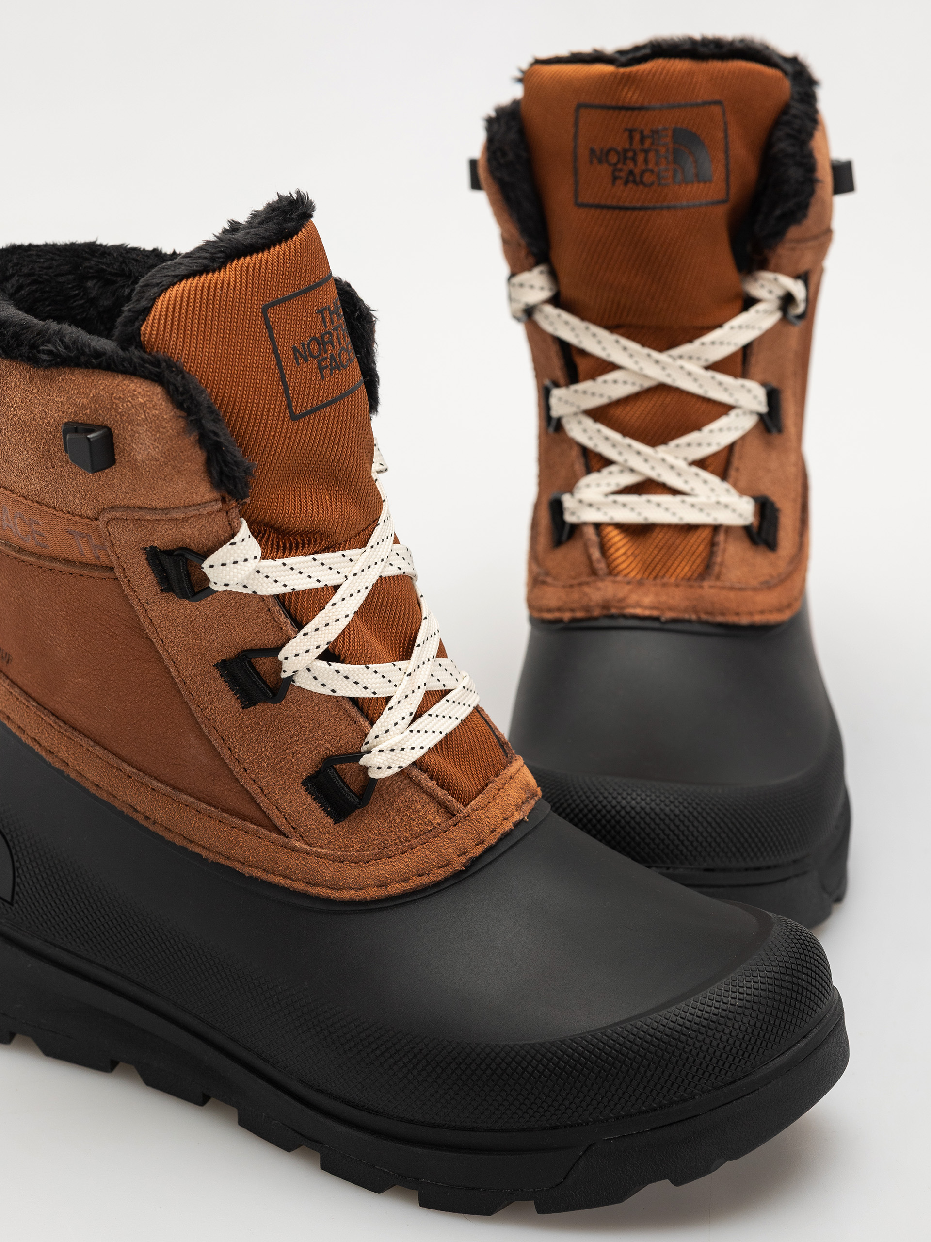 Обувки The North Face Shellista V Shorty Wp (burnt umber/tnf black)