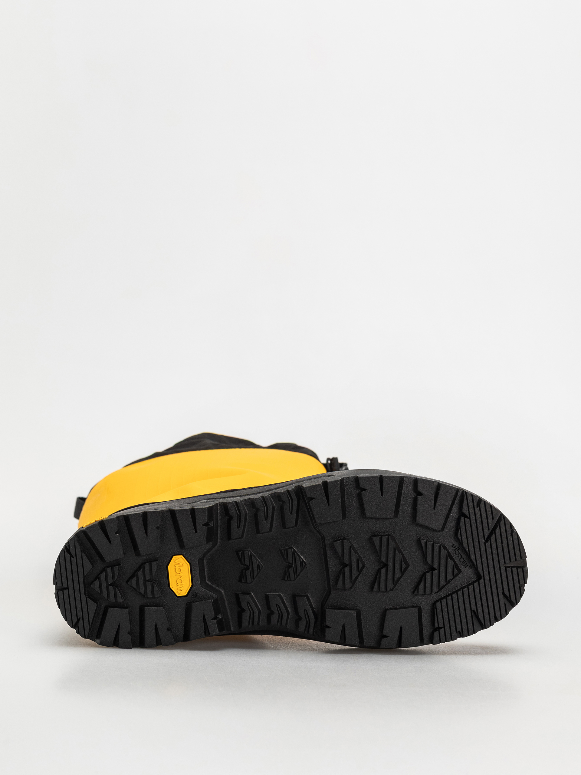 Обувки The North Face Base Camp 200 Wp (summit gold/tnf black)