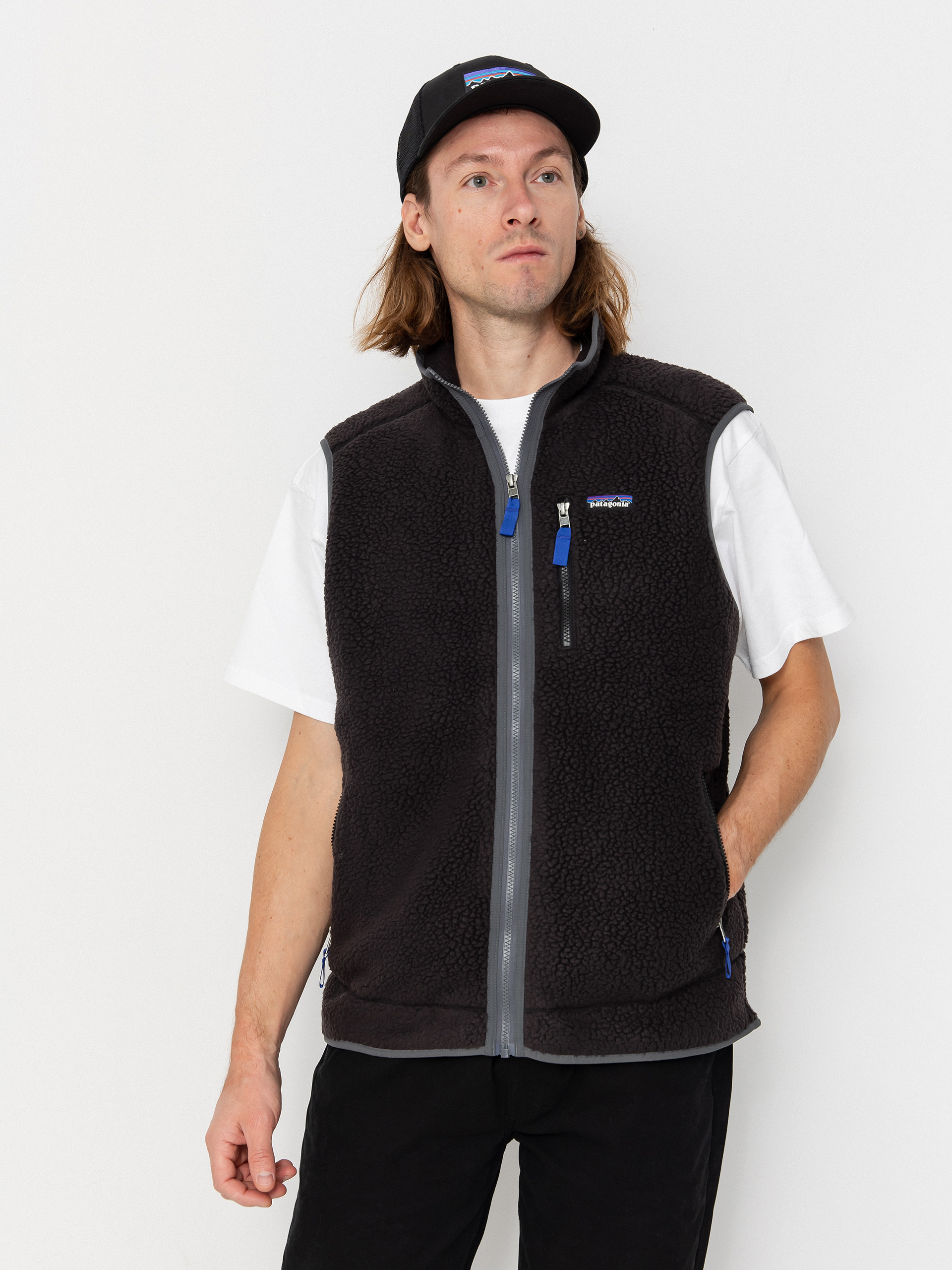 Елек Patagonia Retro Pile (black w/forge grey)