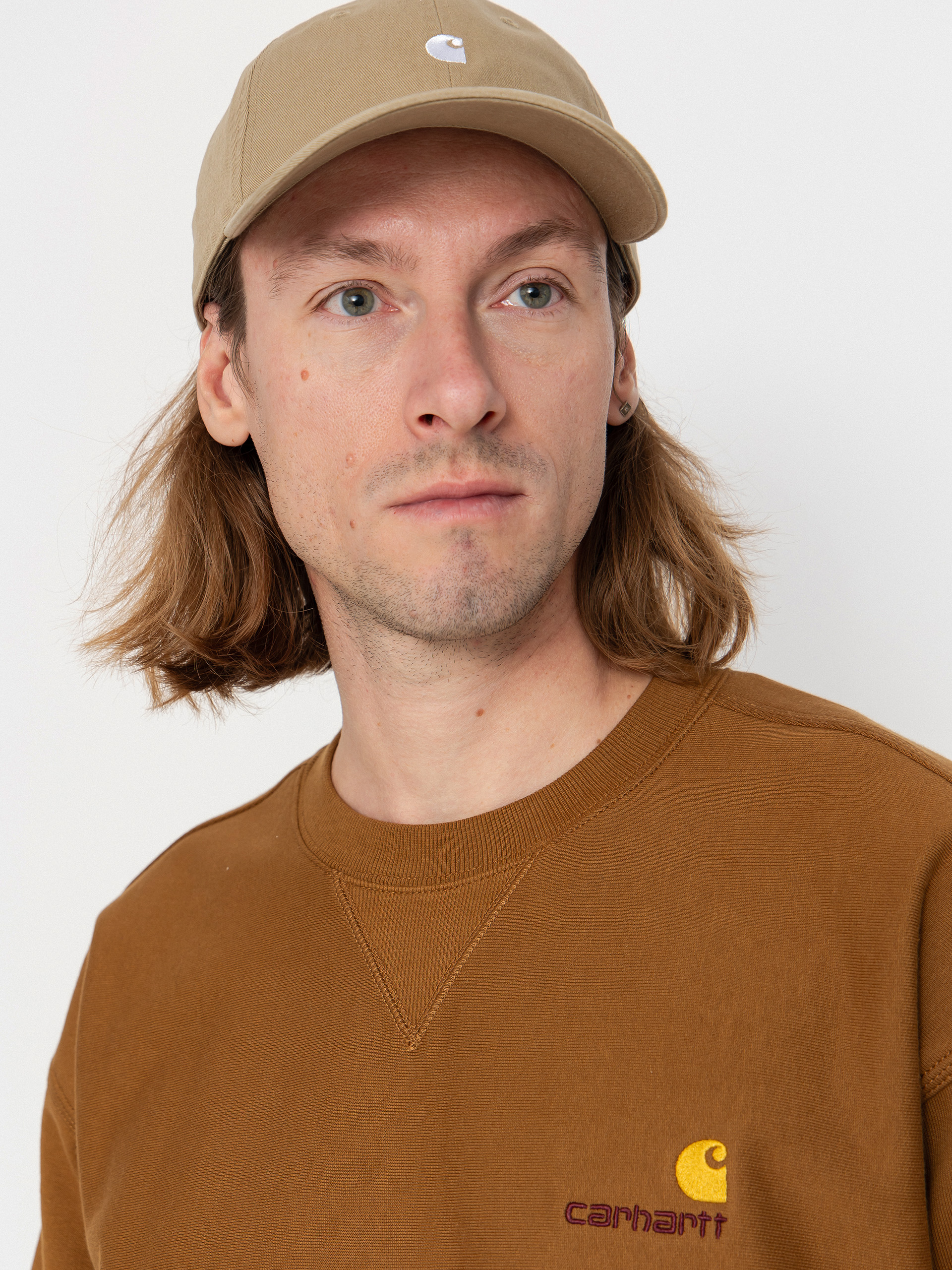 Суитшърт Carhartt WIP American Script (hamilton brown)