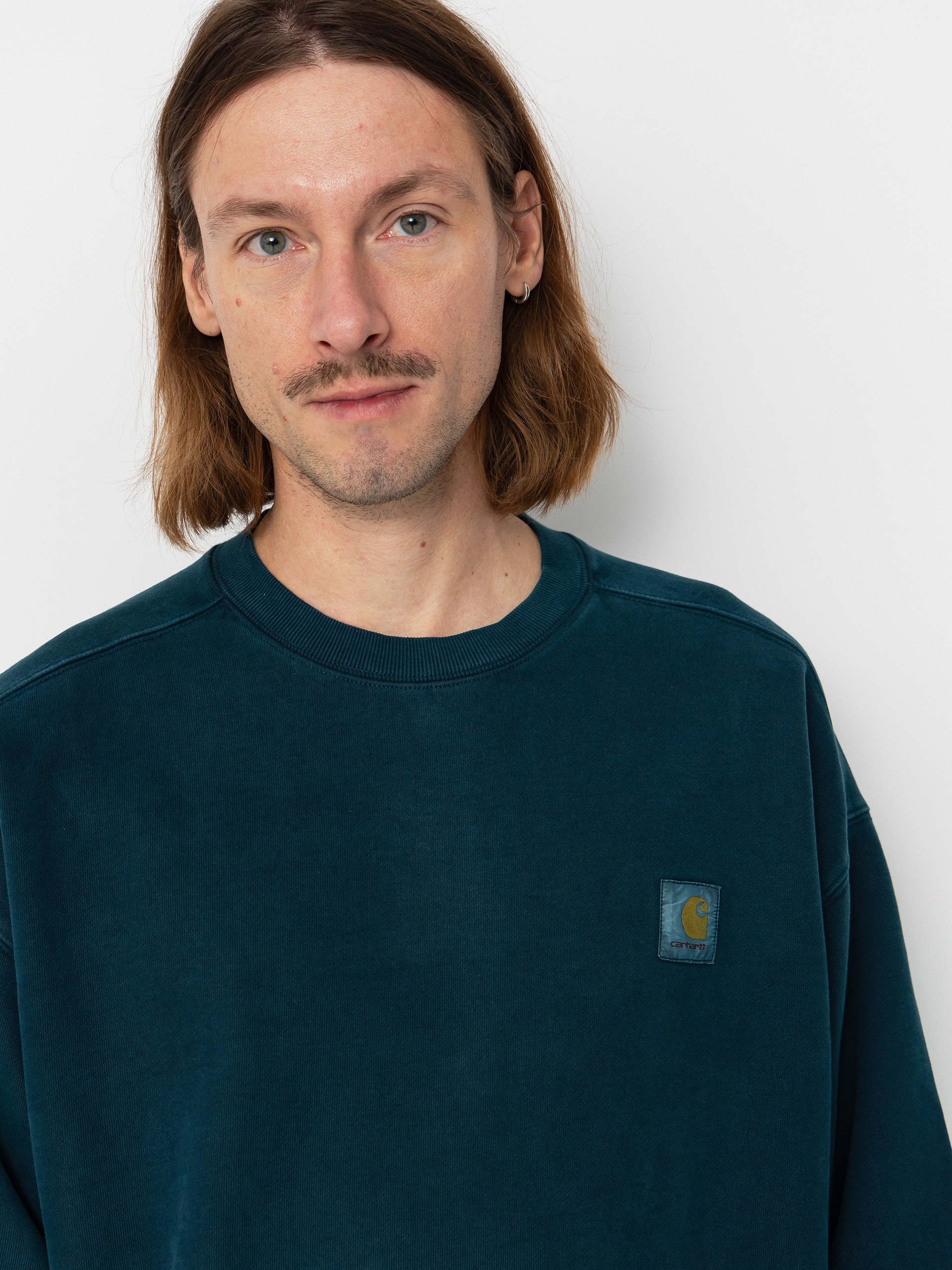 Суитшърт Carhartt WIP Vista (deep lagoon/garment dyed)