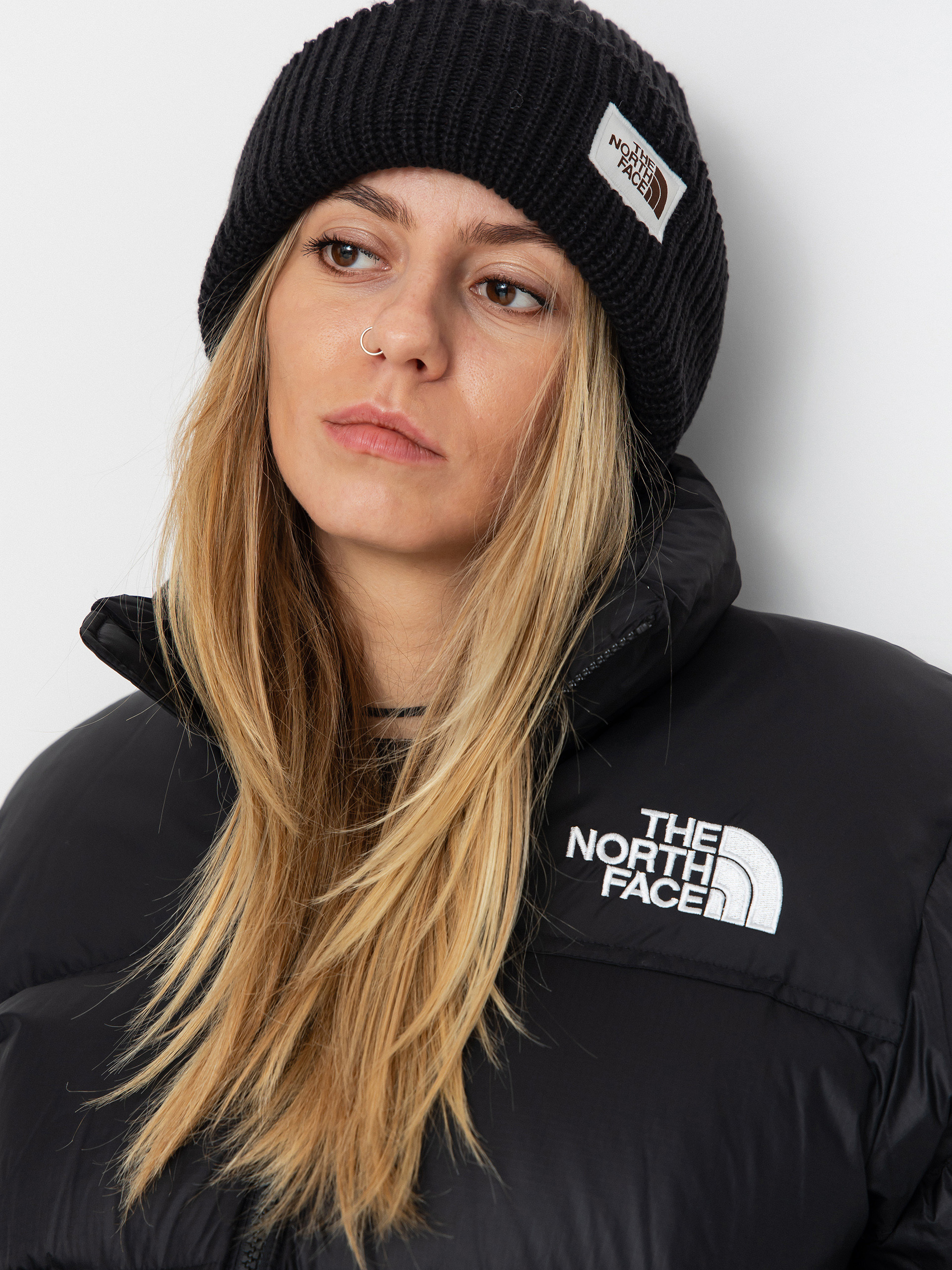 Яке The North Face 1996 Retro Nuptse Wmn (tnf black/r)