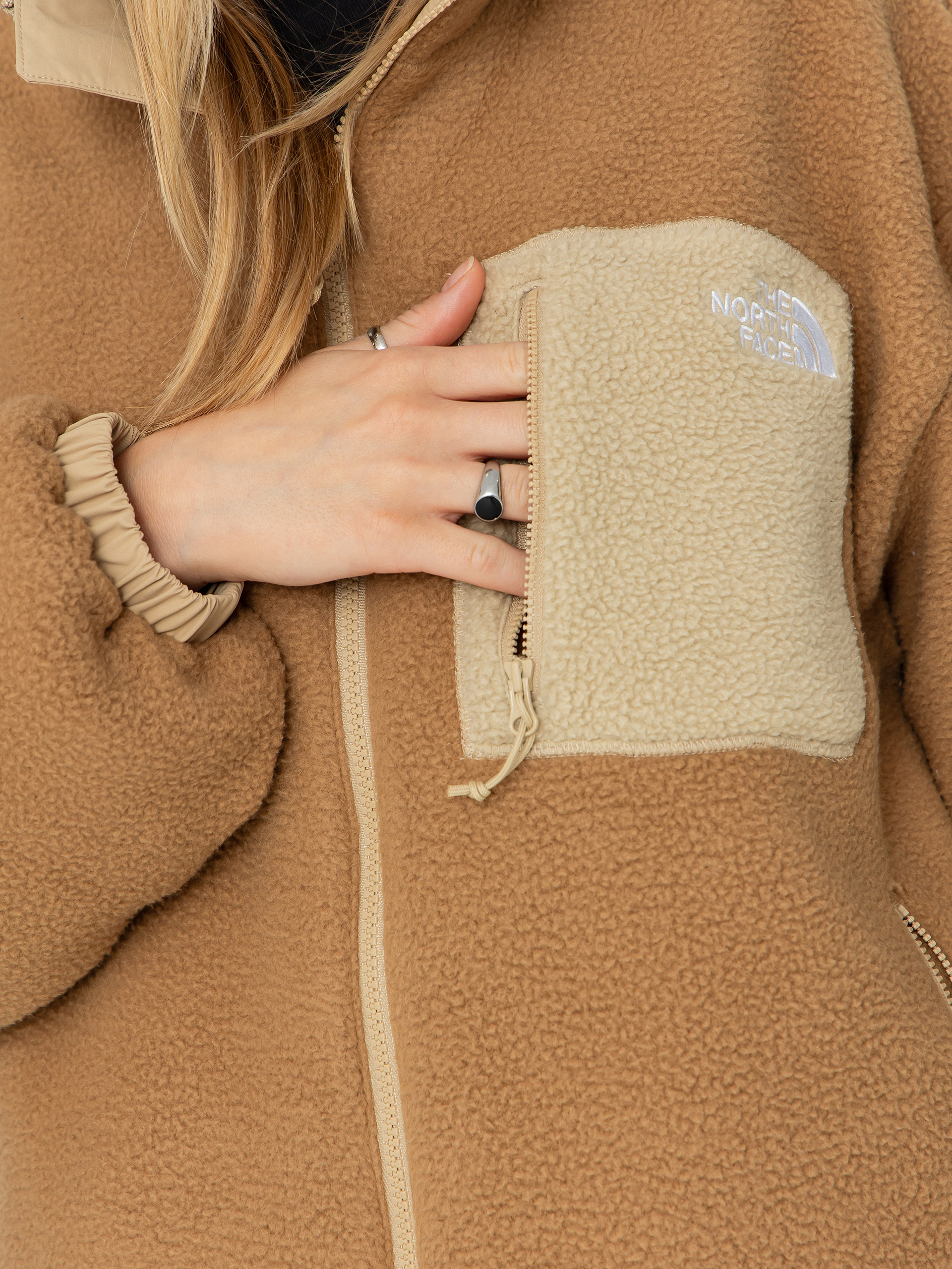 Яке The North Face Yumiori Reversible (khaki stone/utility brown)