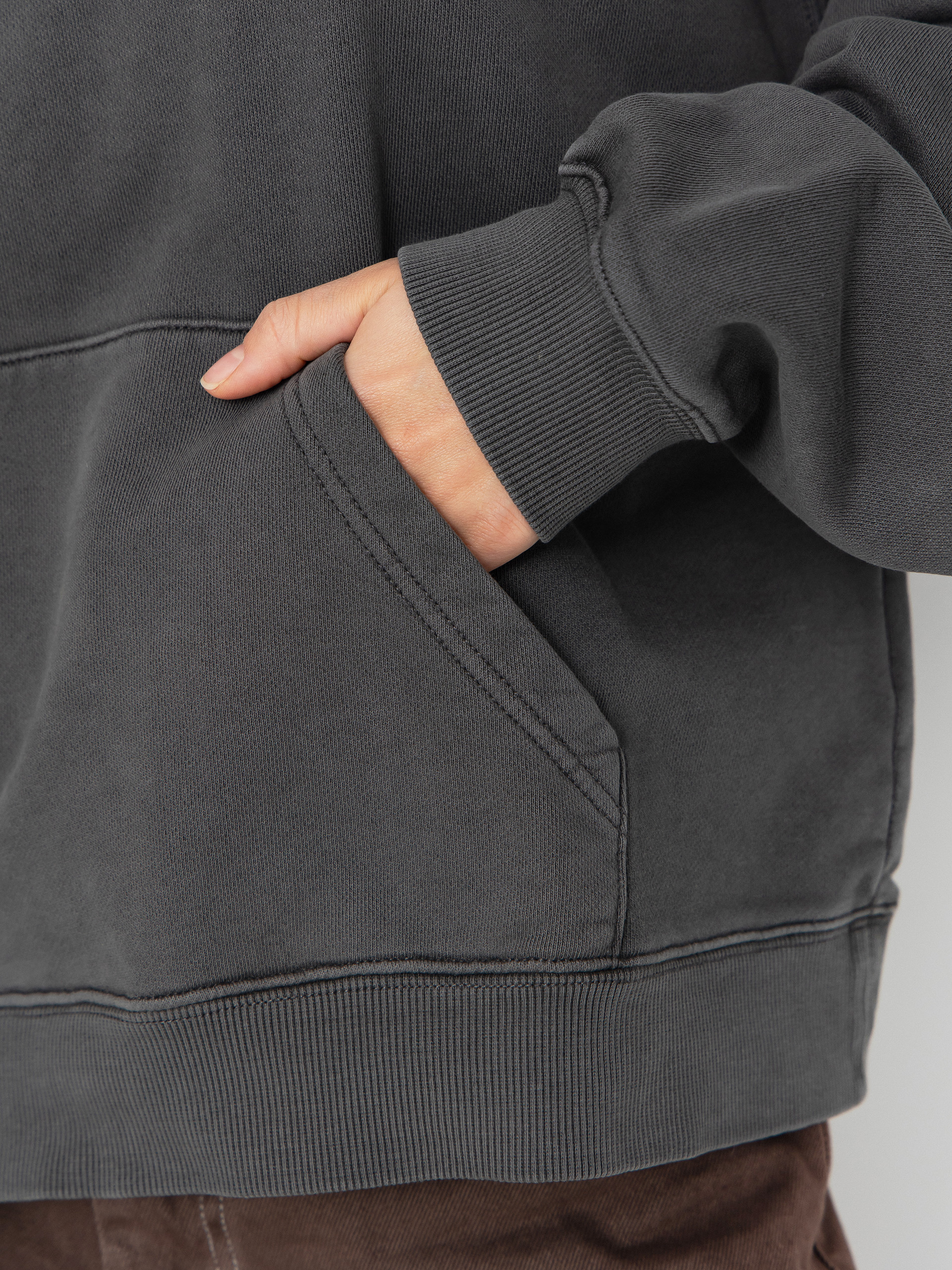 Суитшърт с качулка Carhartt WIP Benton HD Wmn (graphite/garment dyed)