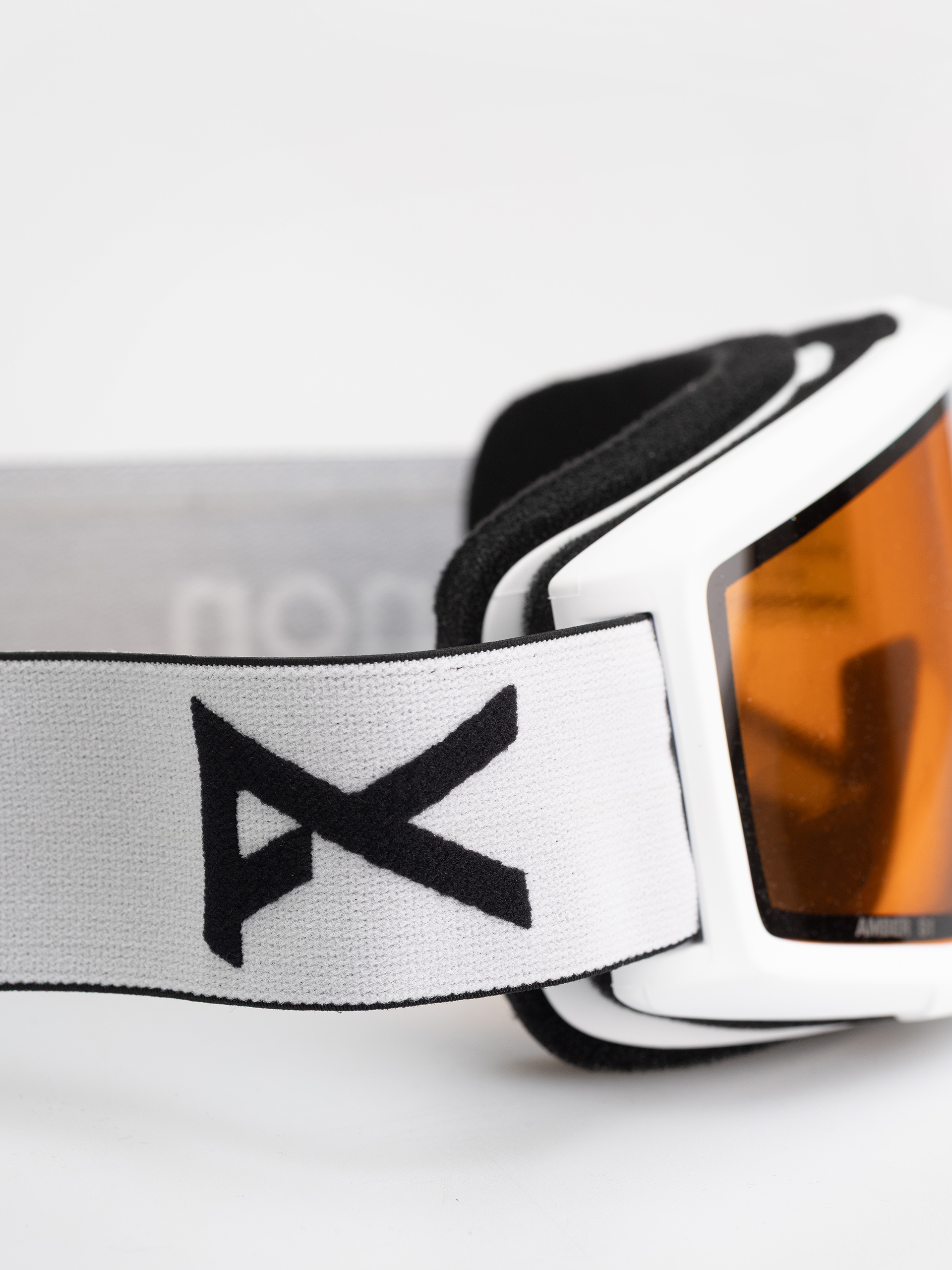 Сноуборд очила Anon Helix 2.0 Non Mir (white/amber)