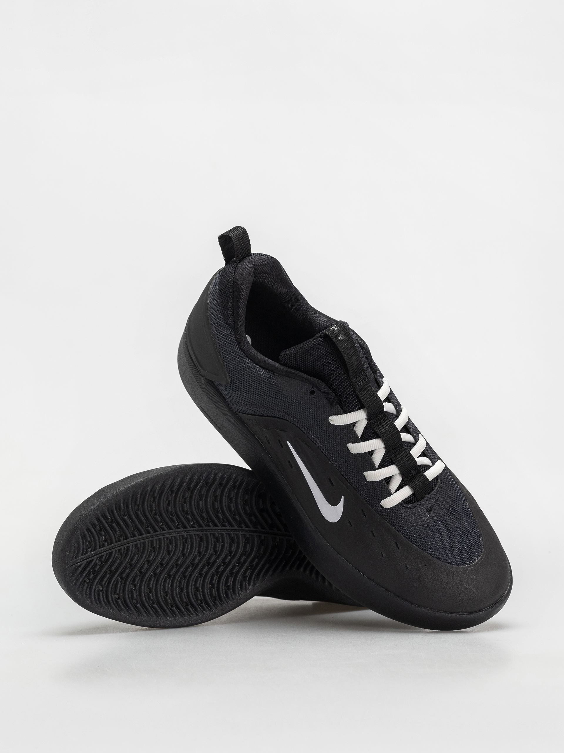Обувки Nike SB Zoom Nyjah 4 (black/white black white)
