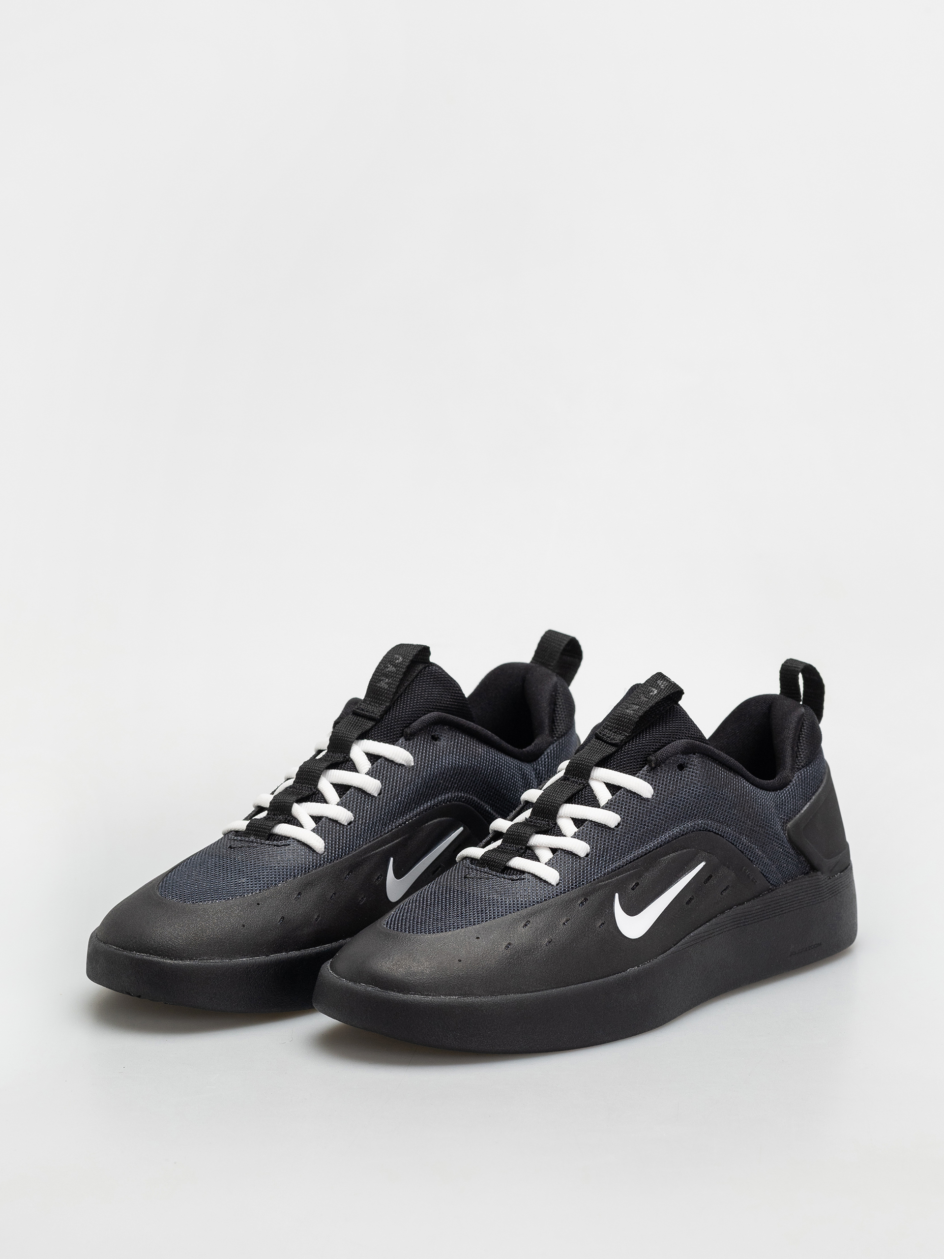 Обувки Nike SB Zoom Nyjah 4 (black/white black white)
