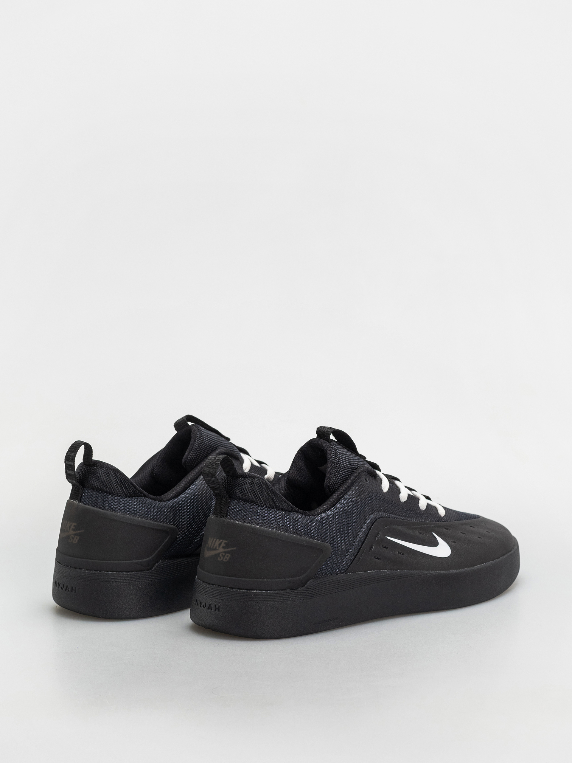 Обувки Nike SB Zoom Nyjah 4 (black/white black white)