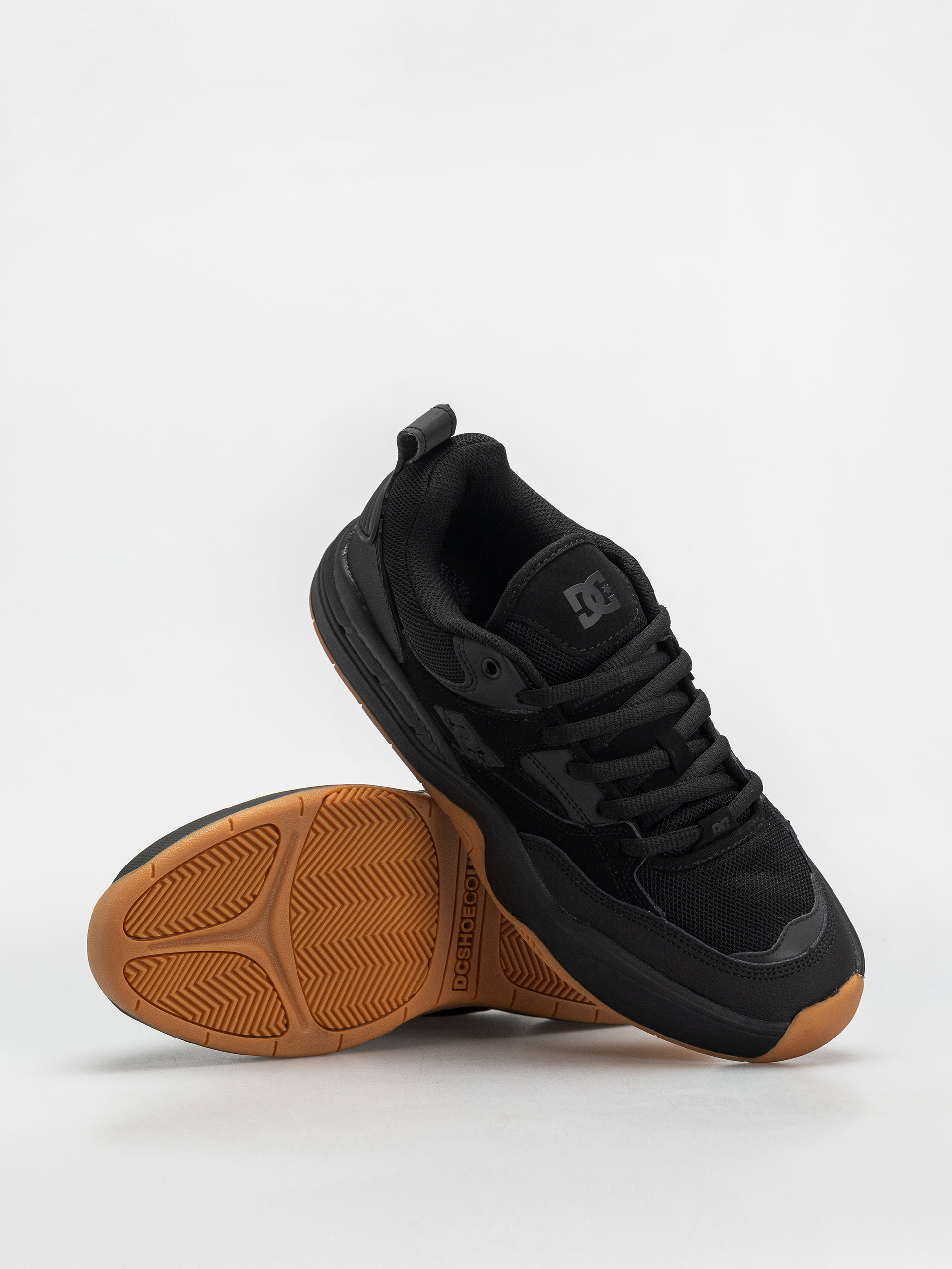 Обувки DC Ascend (black/black/gum)