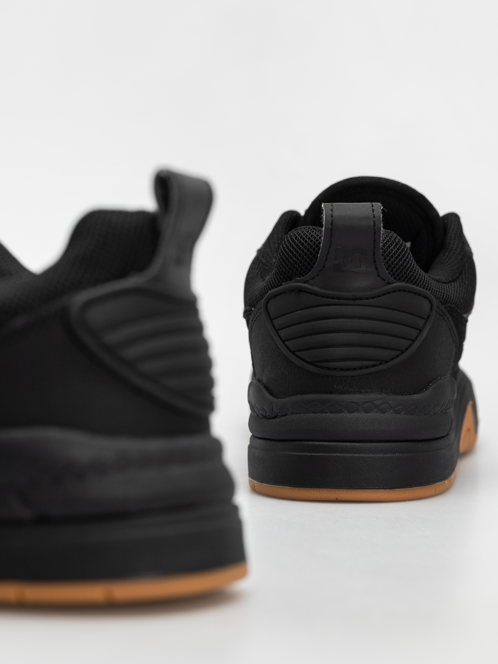 Обувки DC Ascend (black/black/gum)