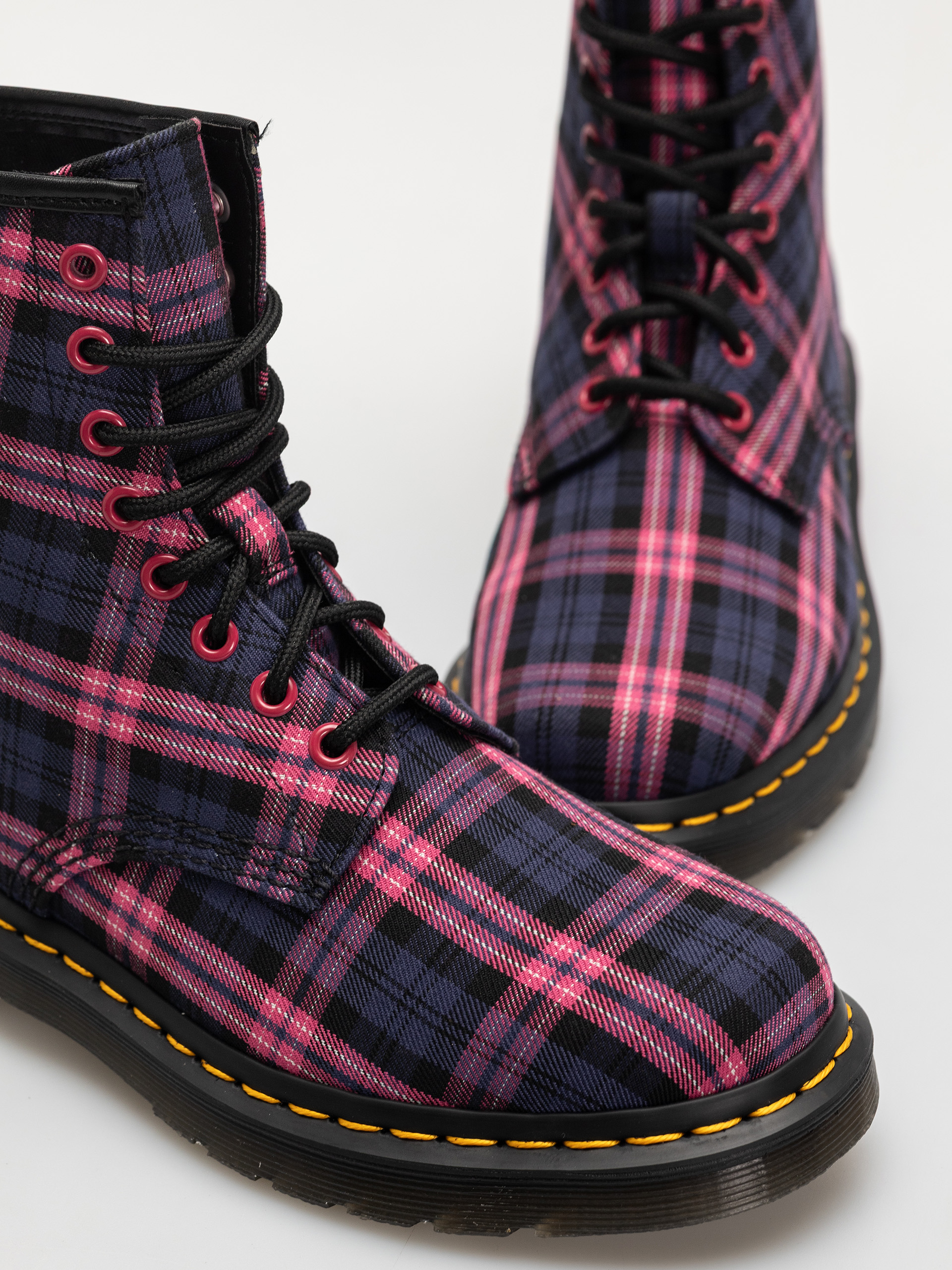 Обувки Dr. Martens 1460 Wmn (pink multi tartan)