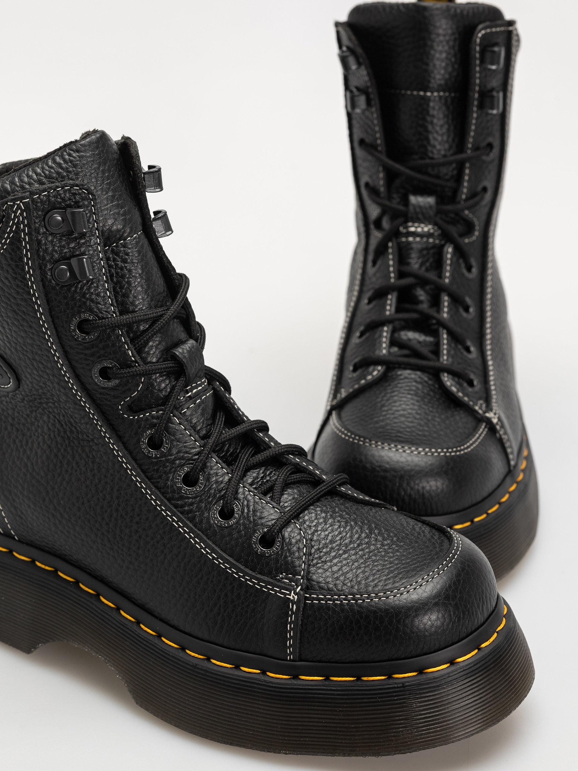 Обувки Dr. Martens Buzz 8i Wmn (black milled nappa)