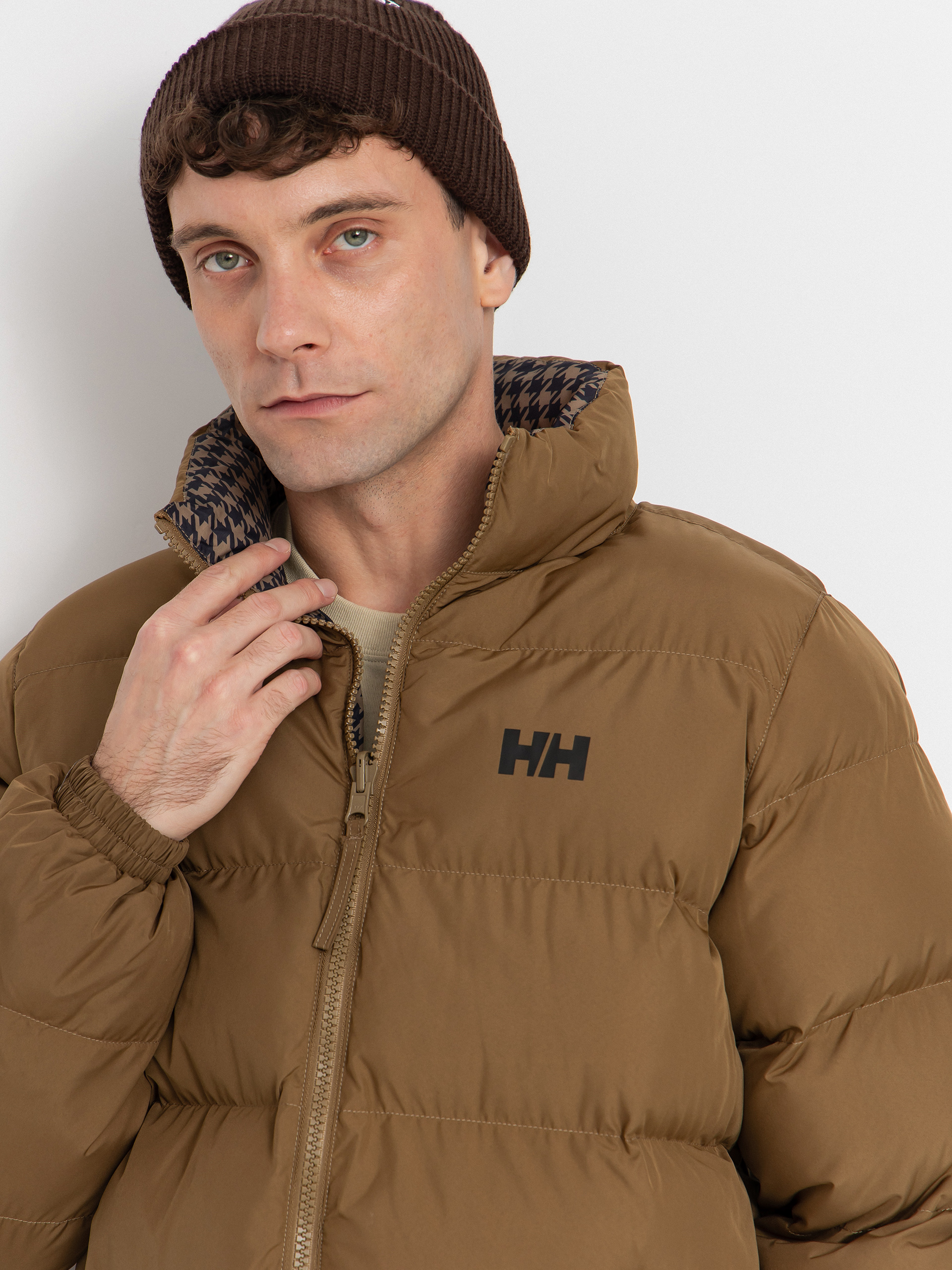 Яке Helly Hansen Yu 23 Reversible Puffer (sepia)