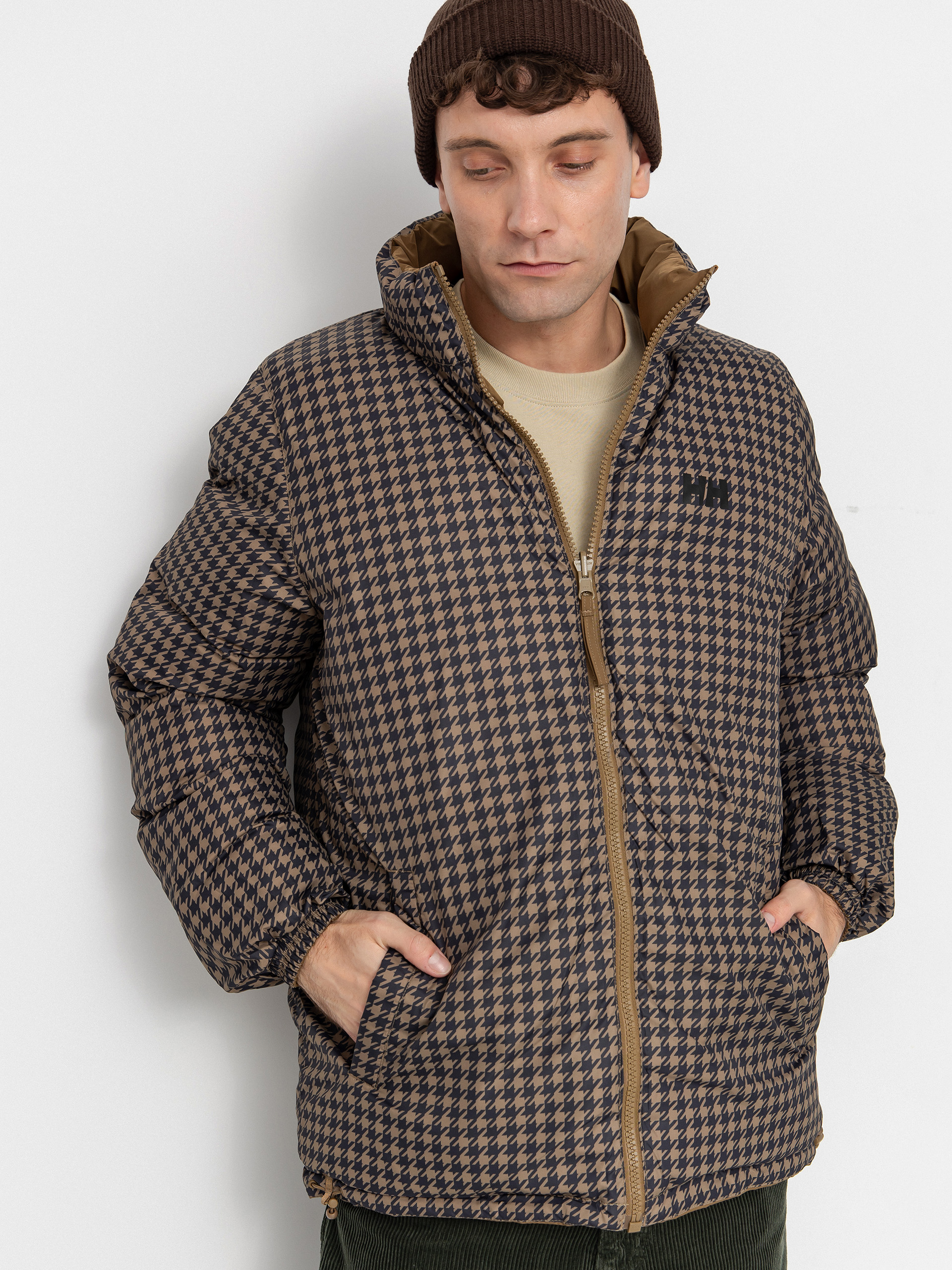 Яке Helly Hansen Yu 23 Reversible Puffer (sepia)