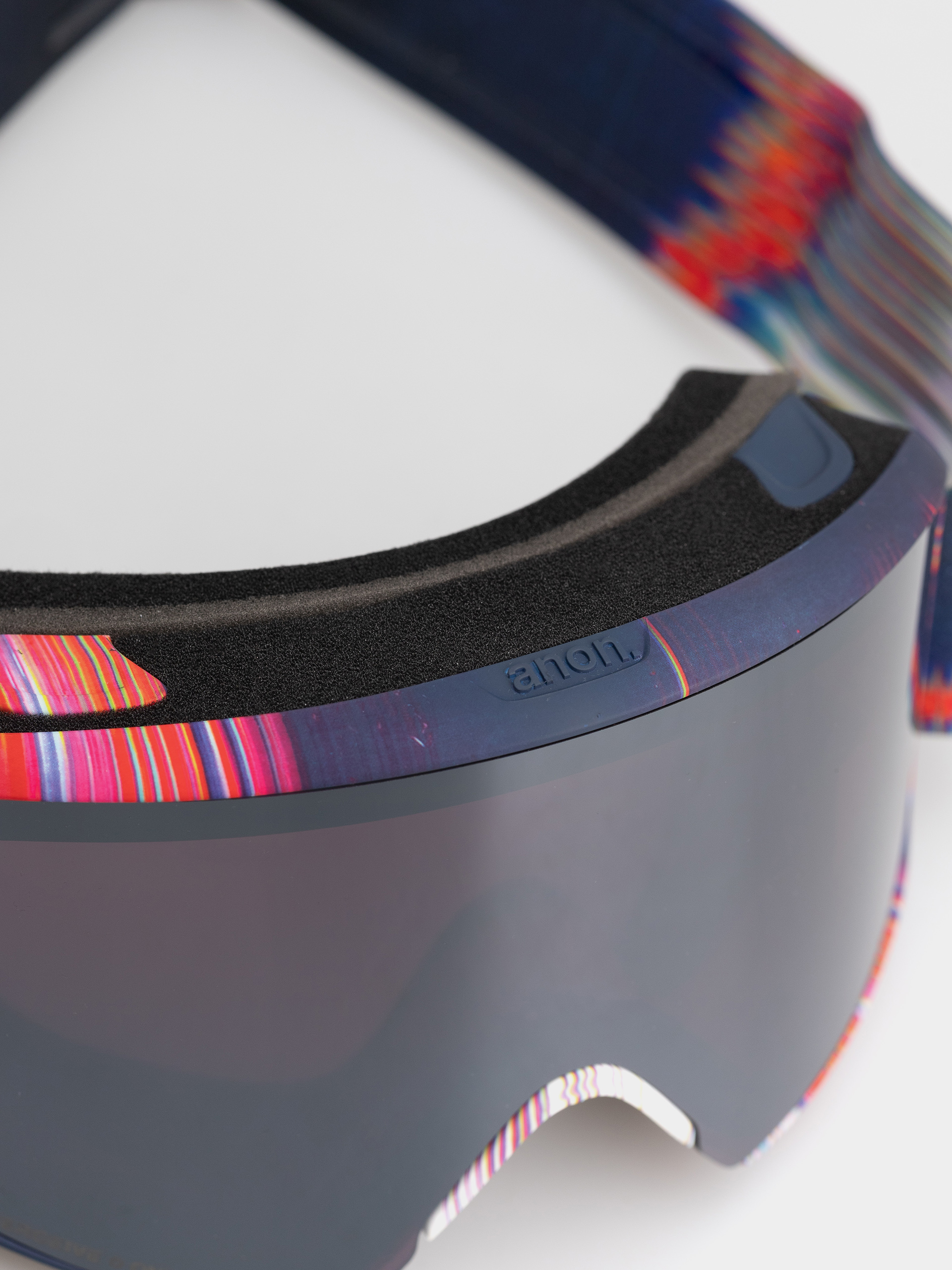 Сноуборд очила Anon M6 (glitch lines/perceive sunny onyx)