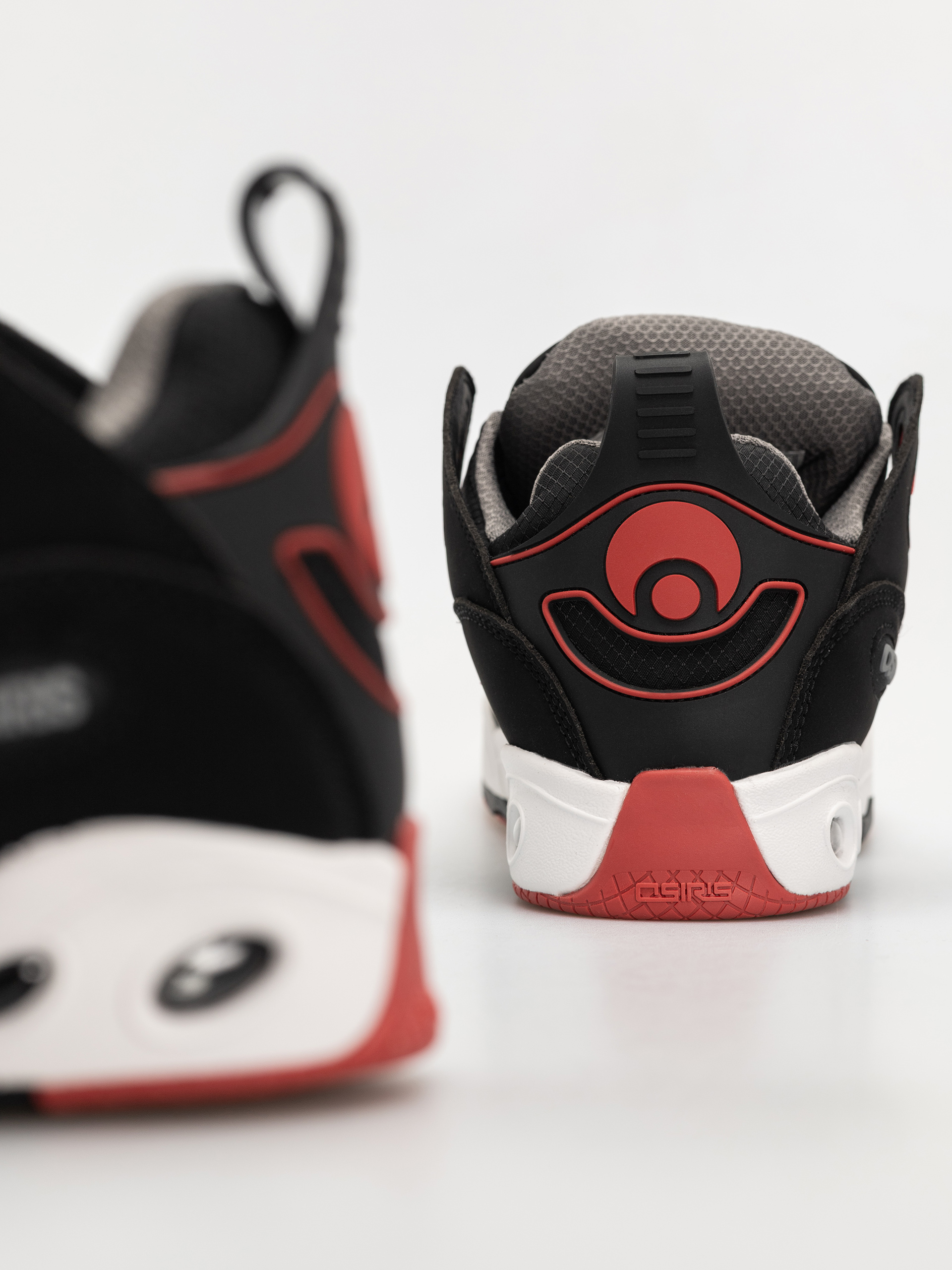 Обувки Osiris D3 E (black/charcoal/red)