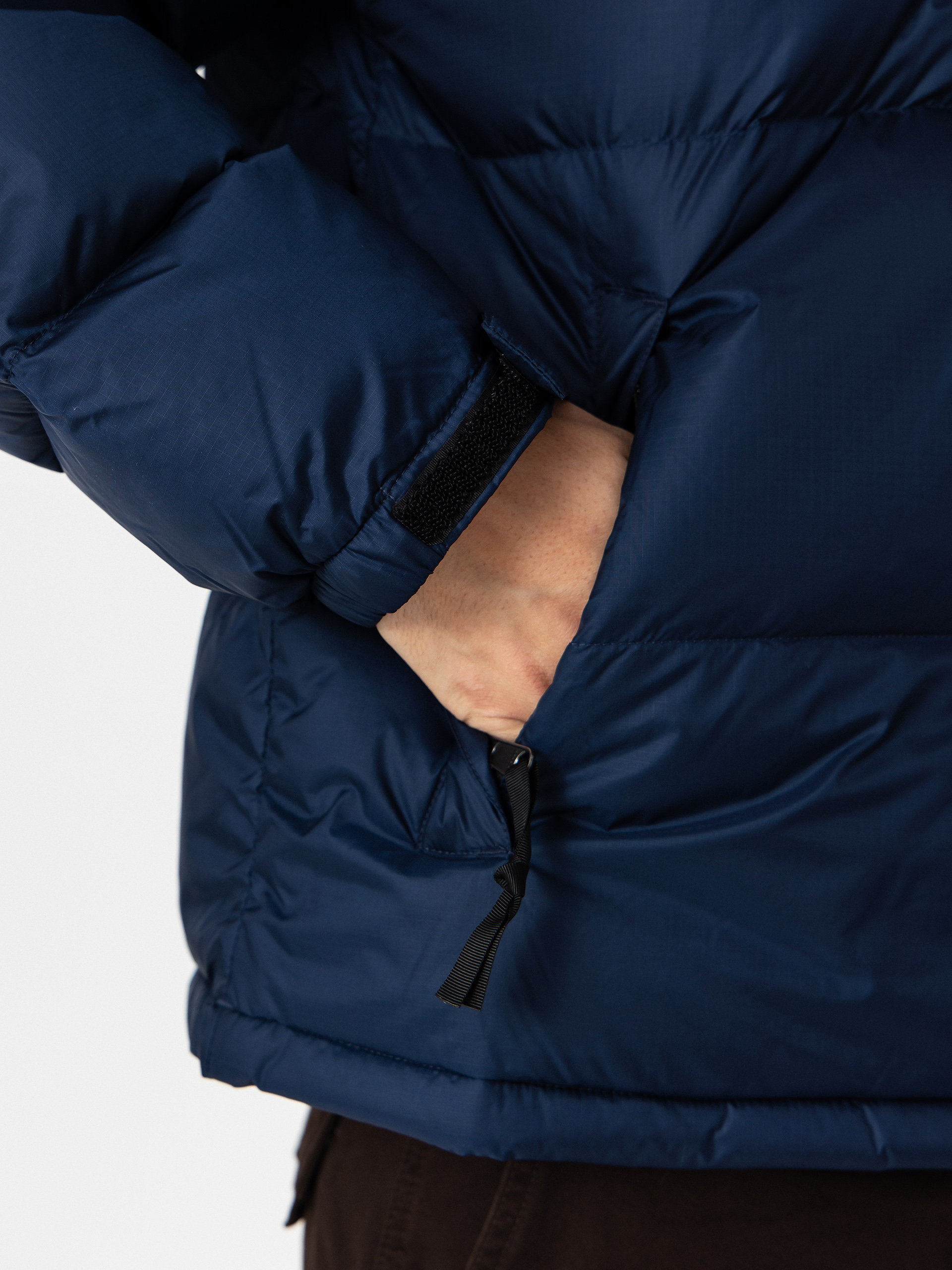 Яке The North Face 1996 Retro Nuptse (summit navy/tnf black/r)