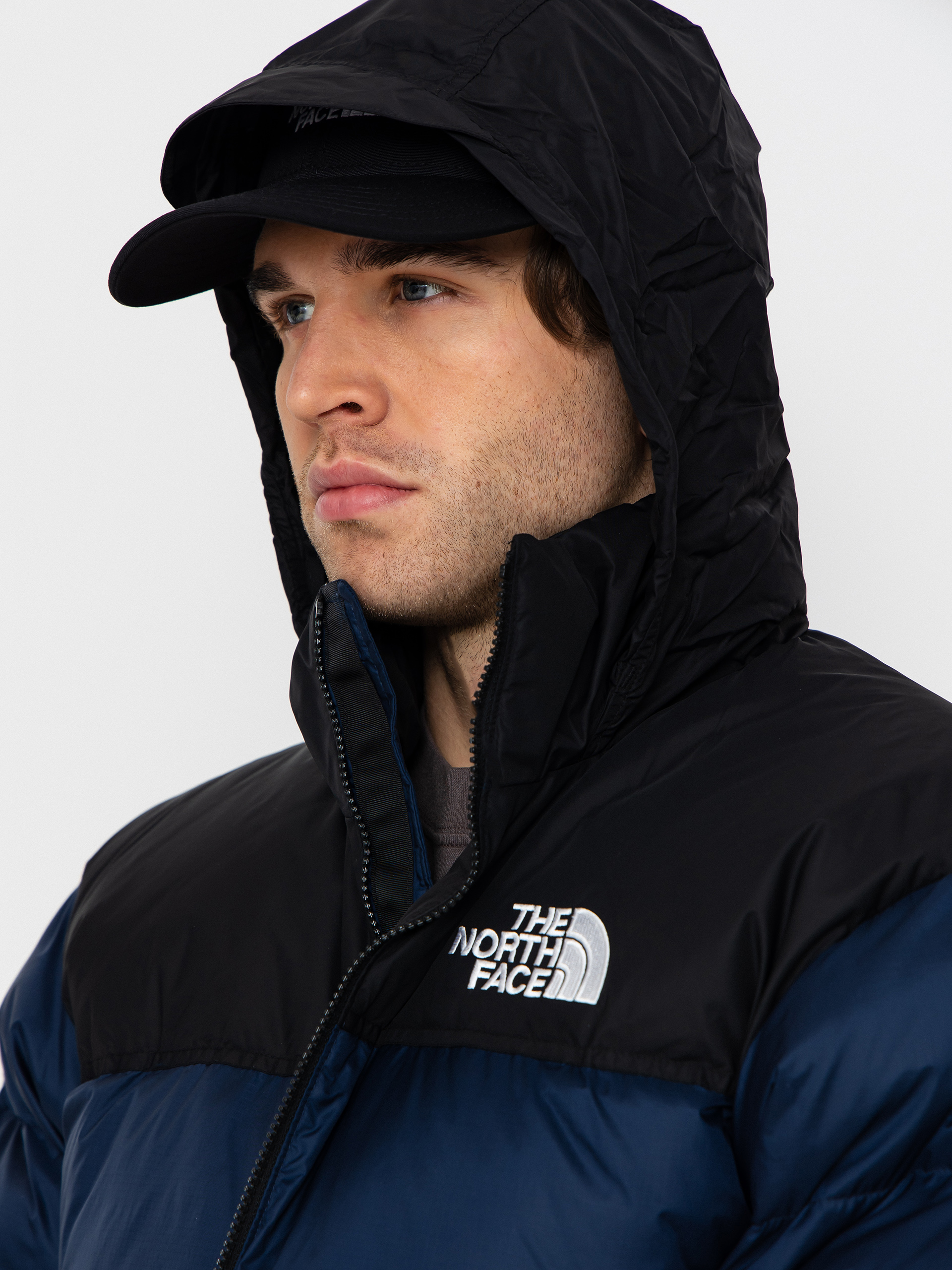 Яке The North Face 1996 Retro Nuptse (summit navy/tnf black/r)