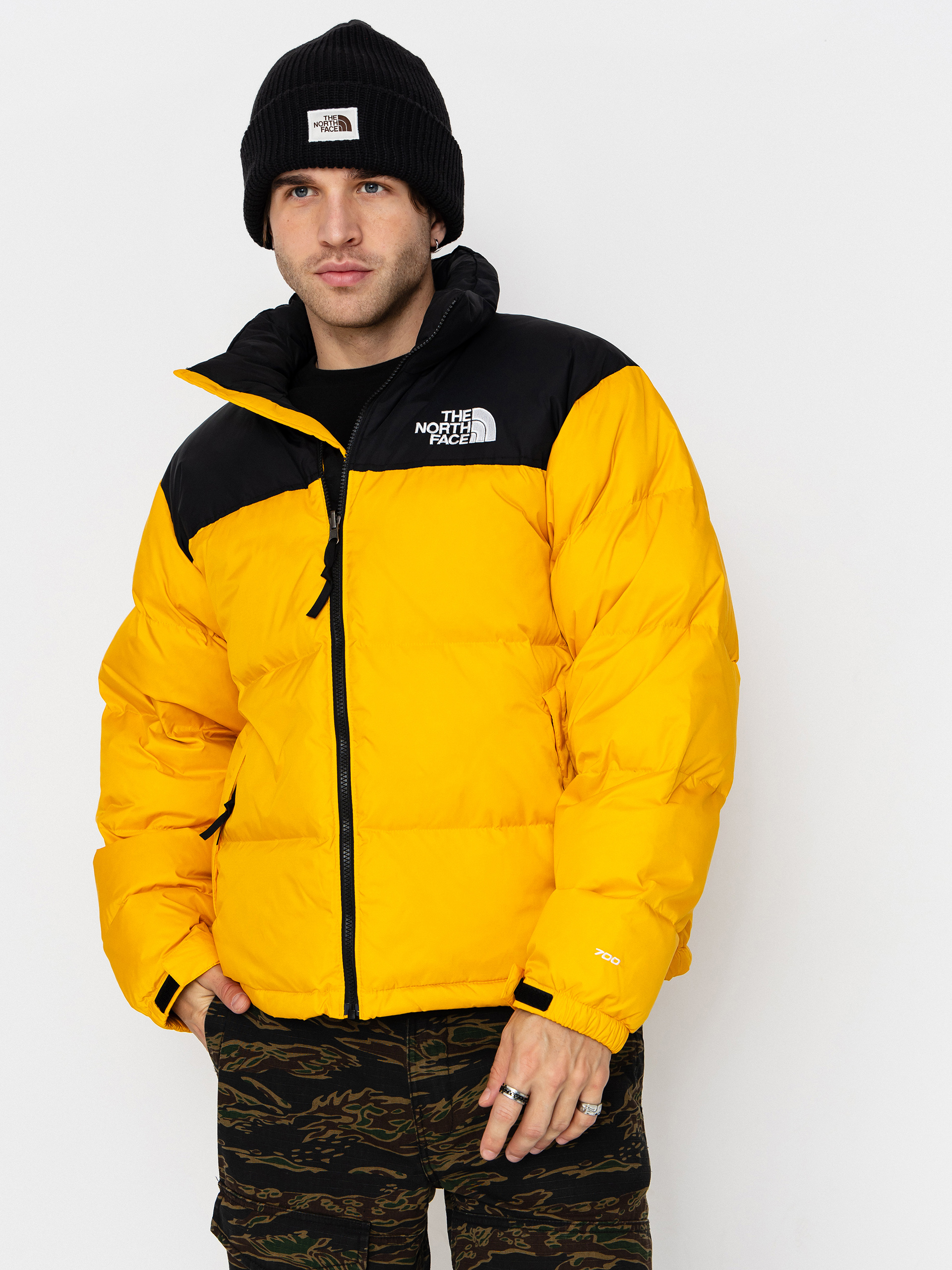 u042fu043au0435 The North Face 1996 Retro Nuptse (summit gold/tnf black/r)