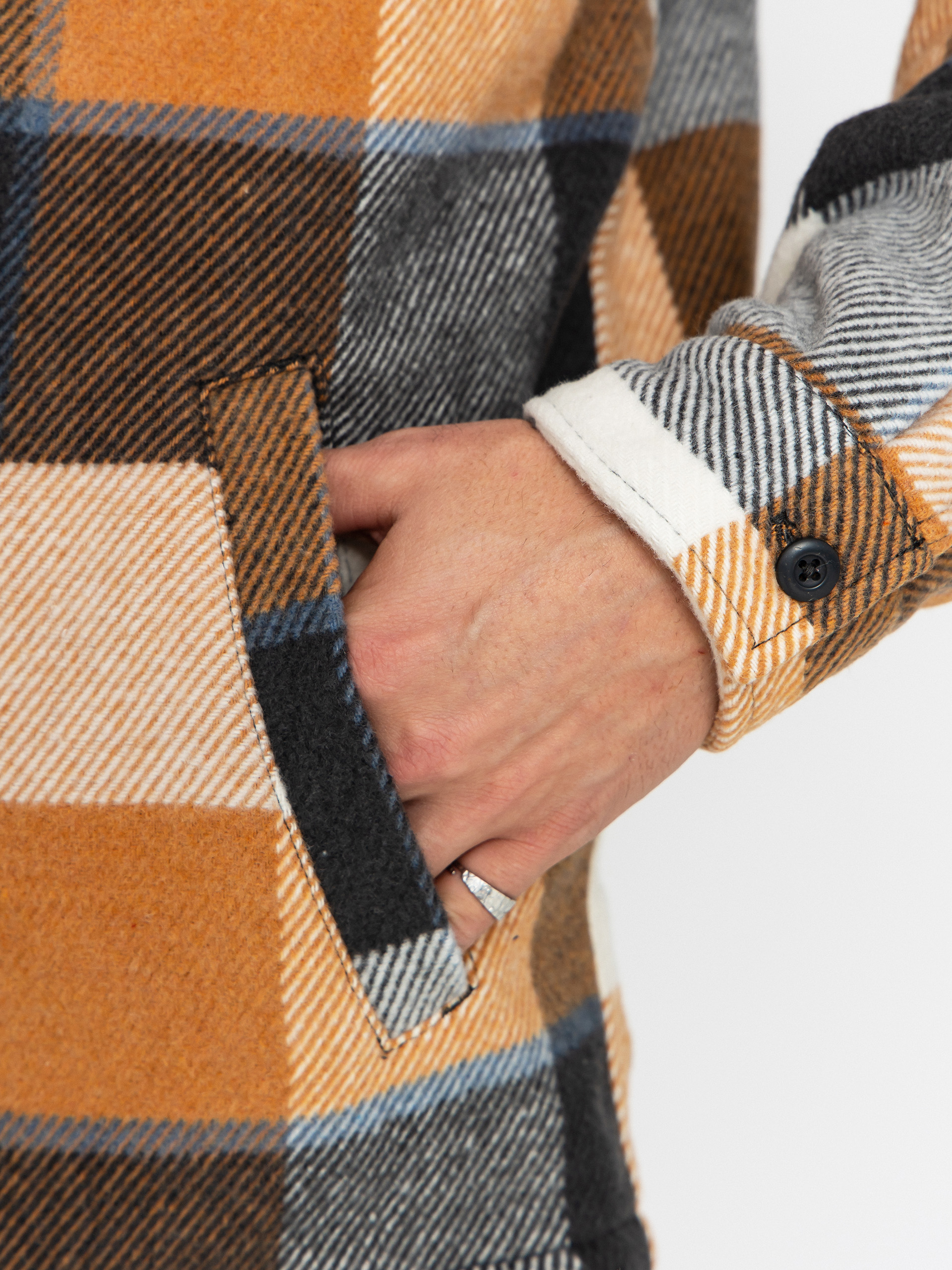 Яке Quiksilver Dna Sherpa Harrington (almond motherfly check)