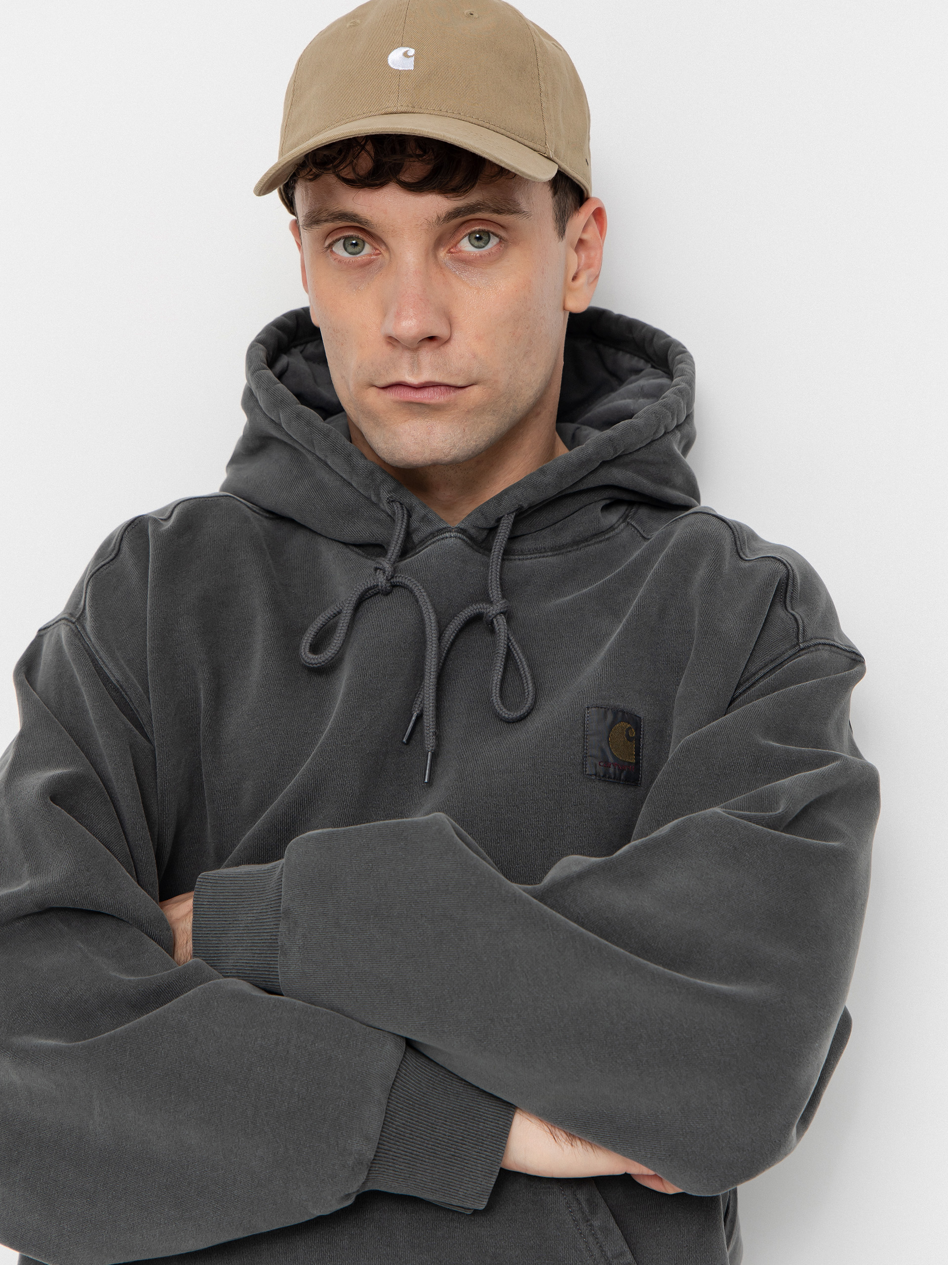 Суитшърт с качулка Carhartt WIP Vista HD (black/garment dyed)