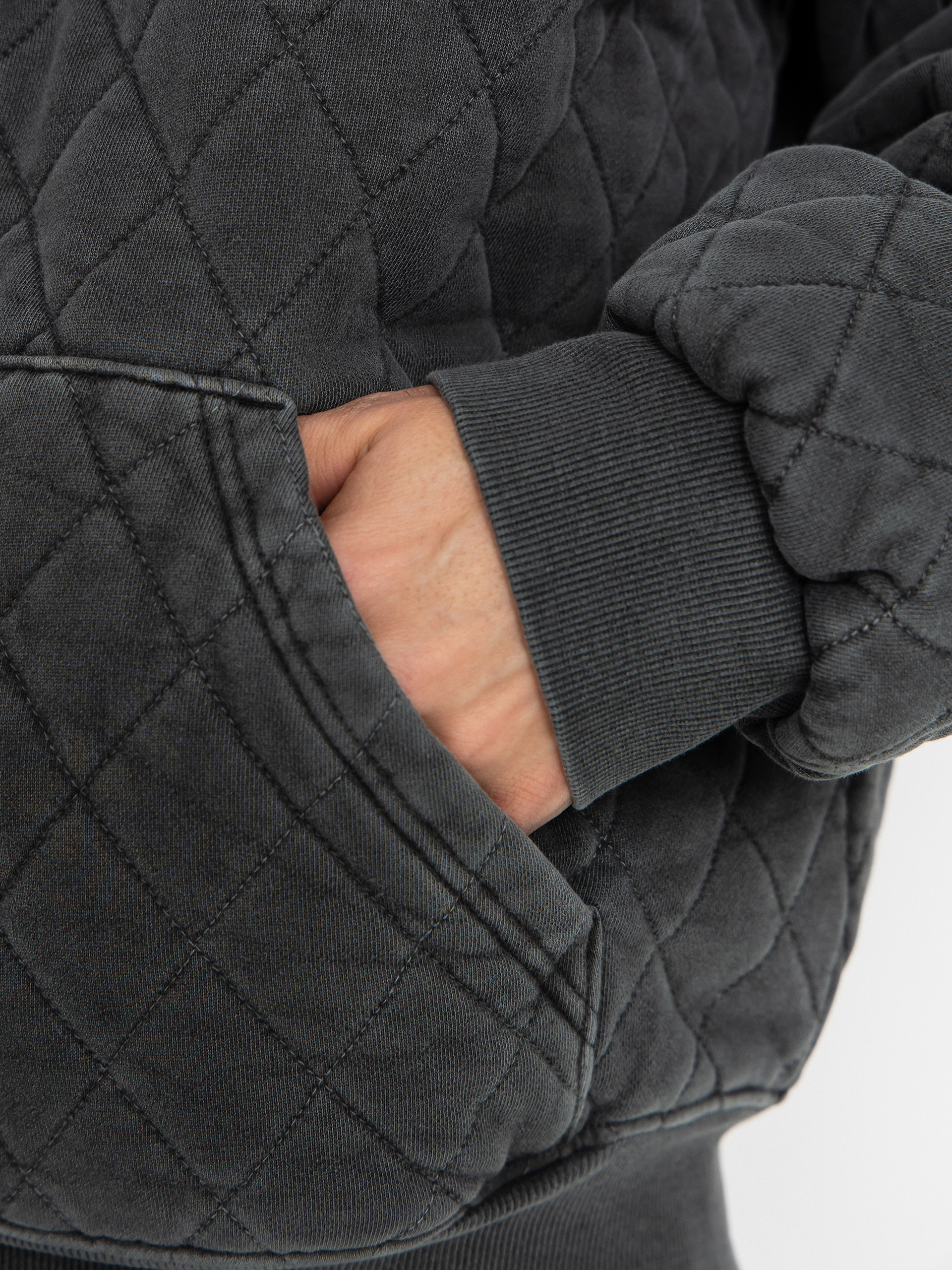 Яке Carhartt WIP Vista Quilted ZHD (black/garment dyed)