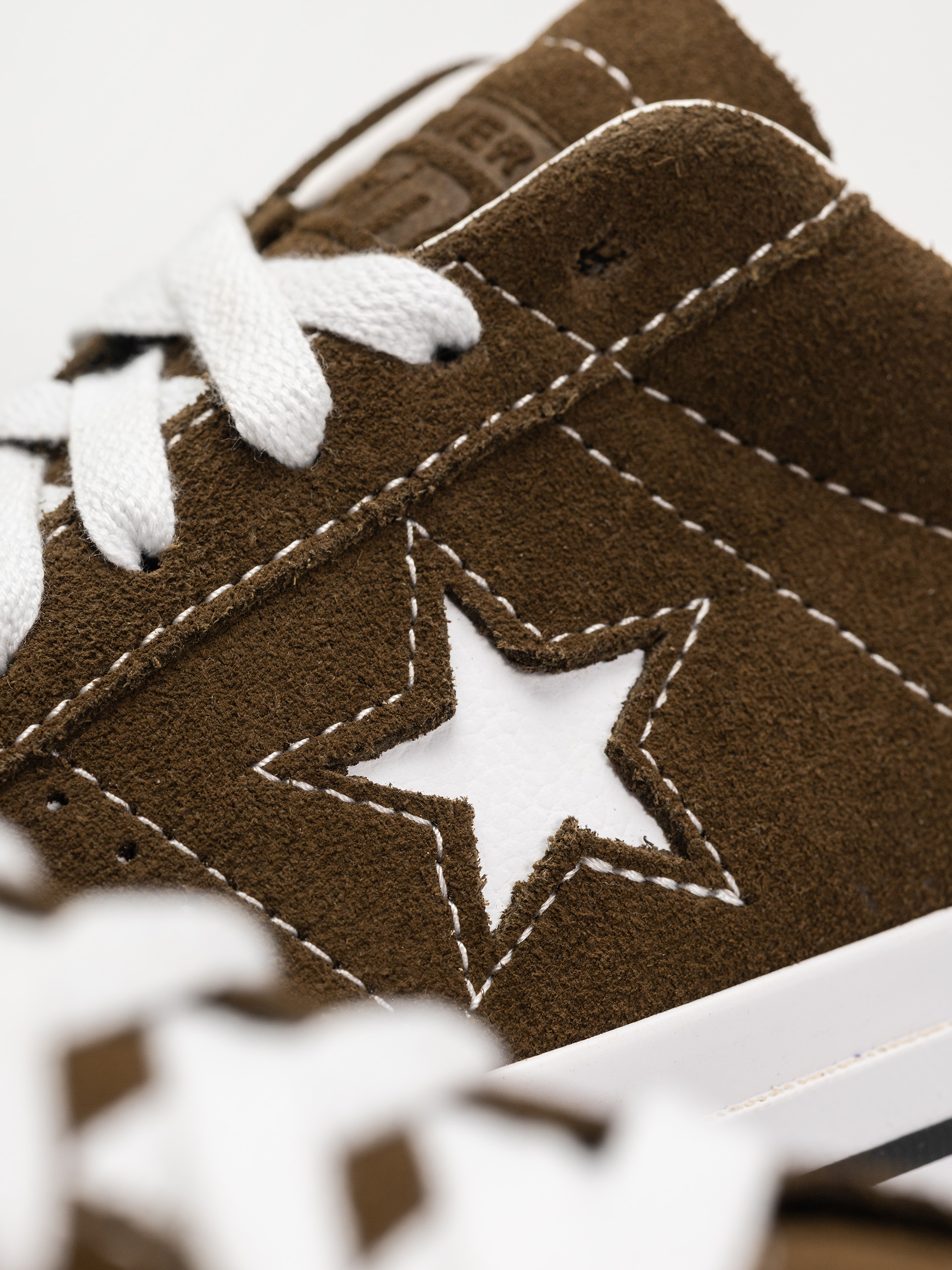 Обувки Converse One Star Pro (surplus olive/olive/white)