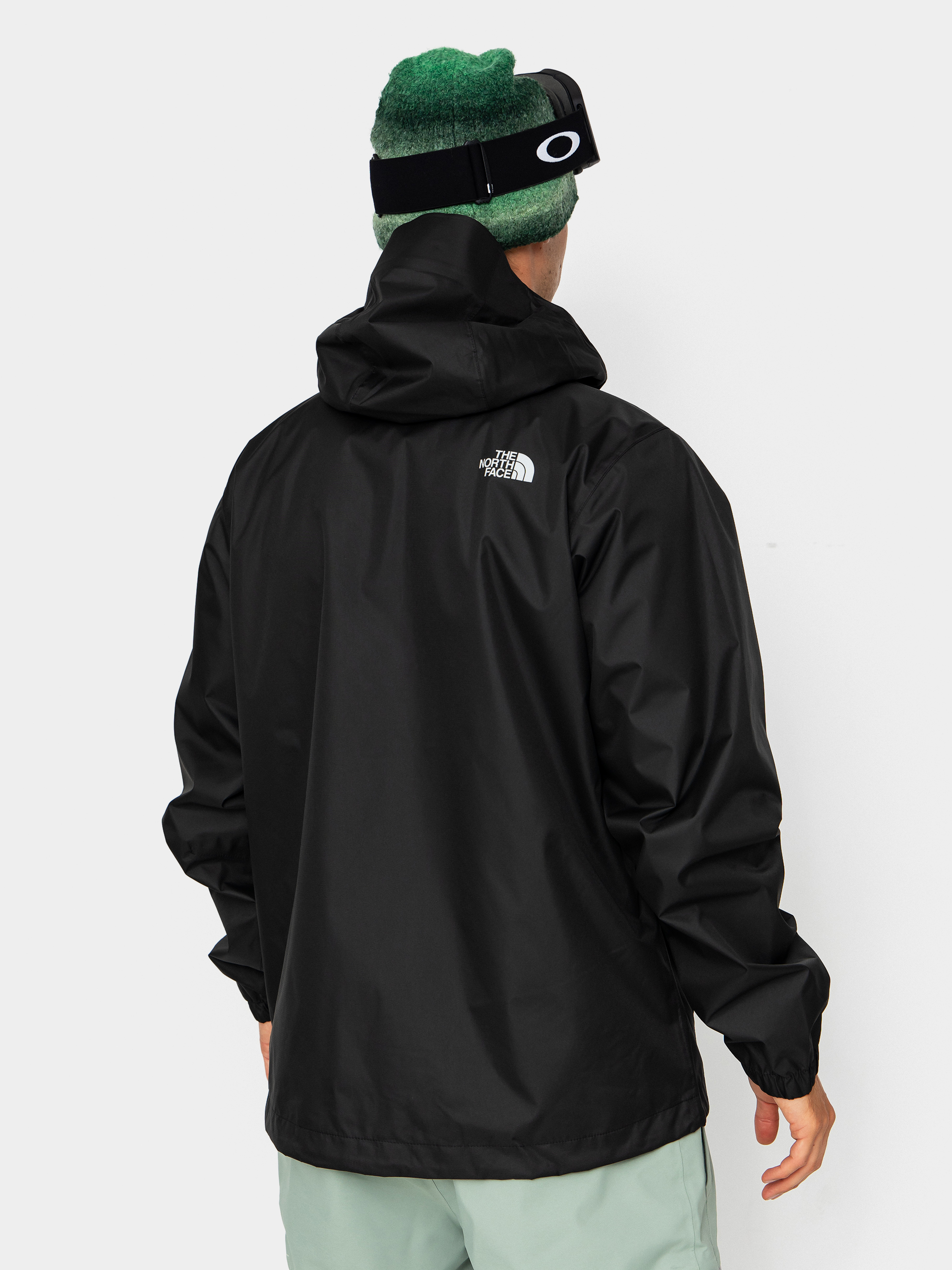 Яке The North Face Quest (tnf black)