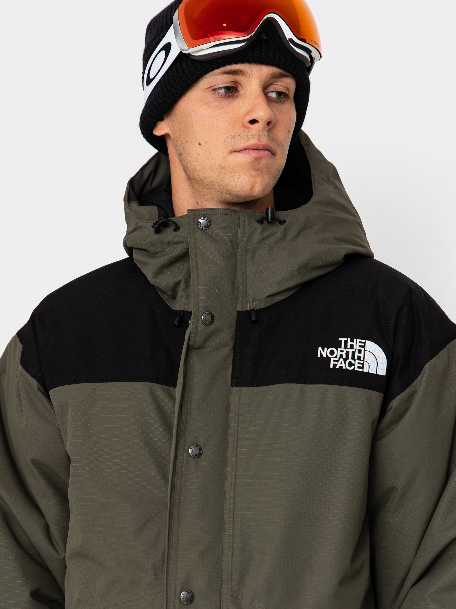 Яке The North Face Mountain Down (new taupe green/tnf black)