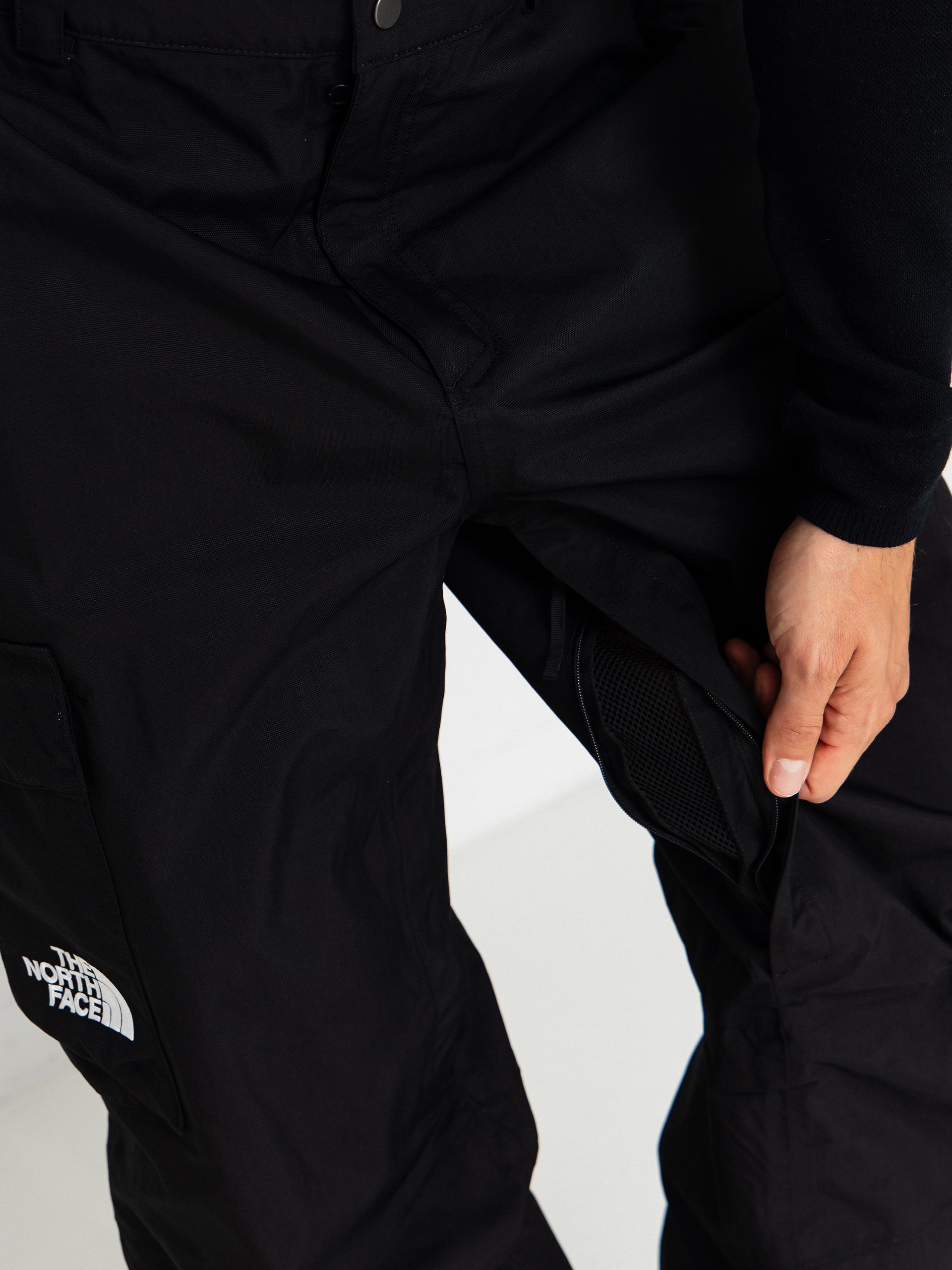 Мъжко Панталони The North Face Blizzardery Cargo (tnf black)