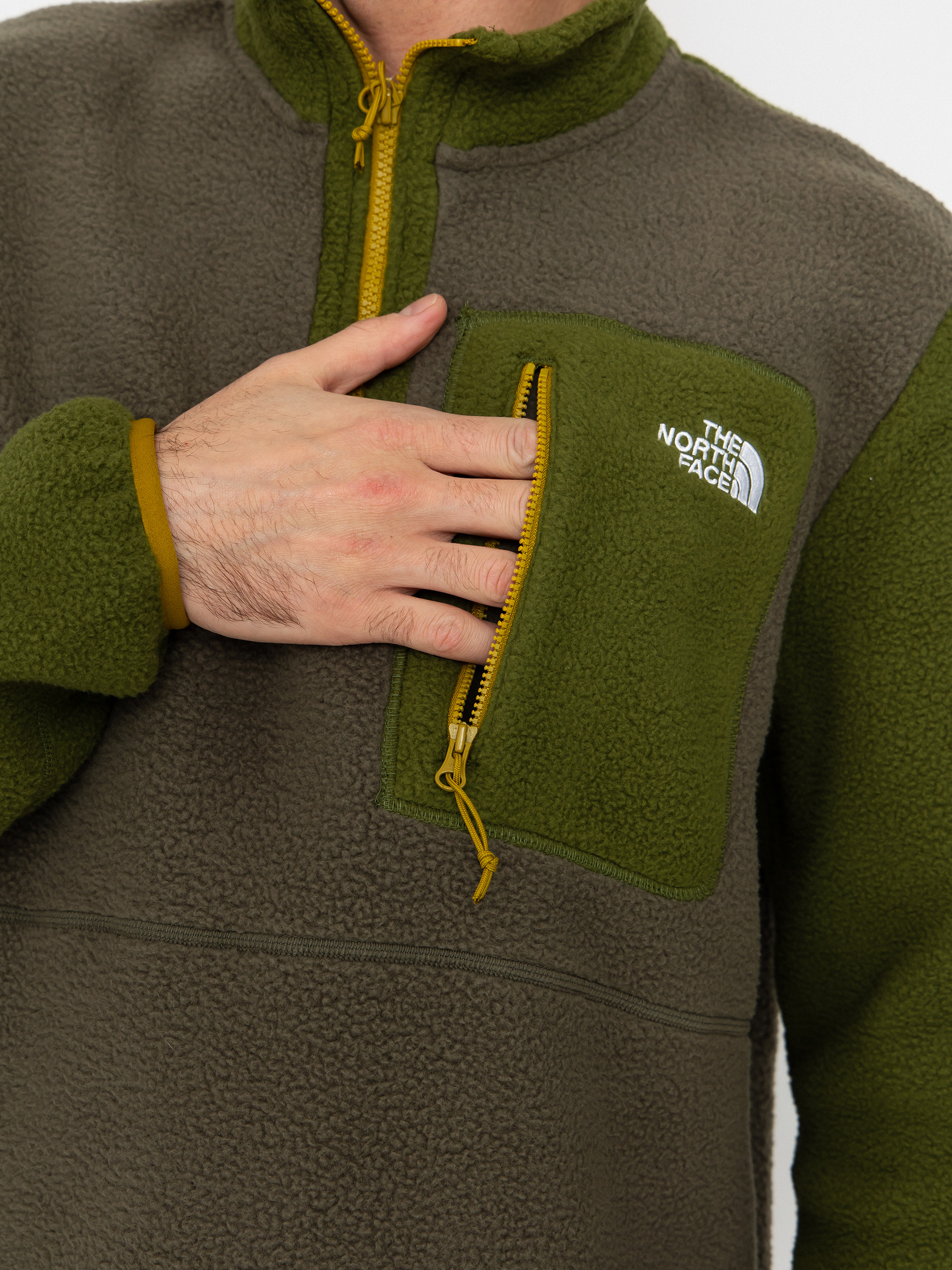 Мъжки Поларени суитшърт The North Face Yumiori 1/4 Zip (new taupe green/woodlan)