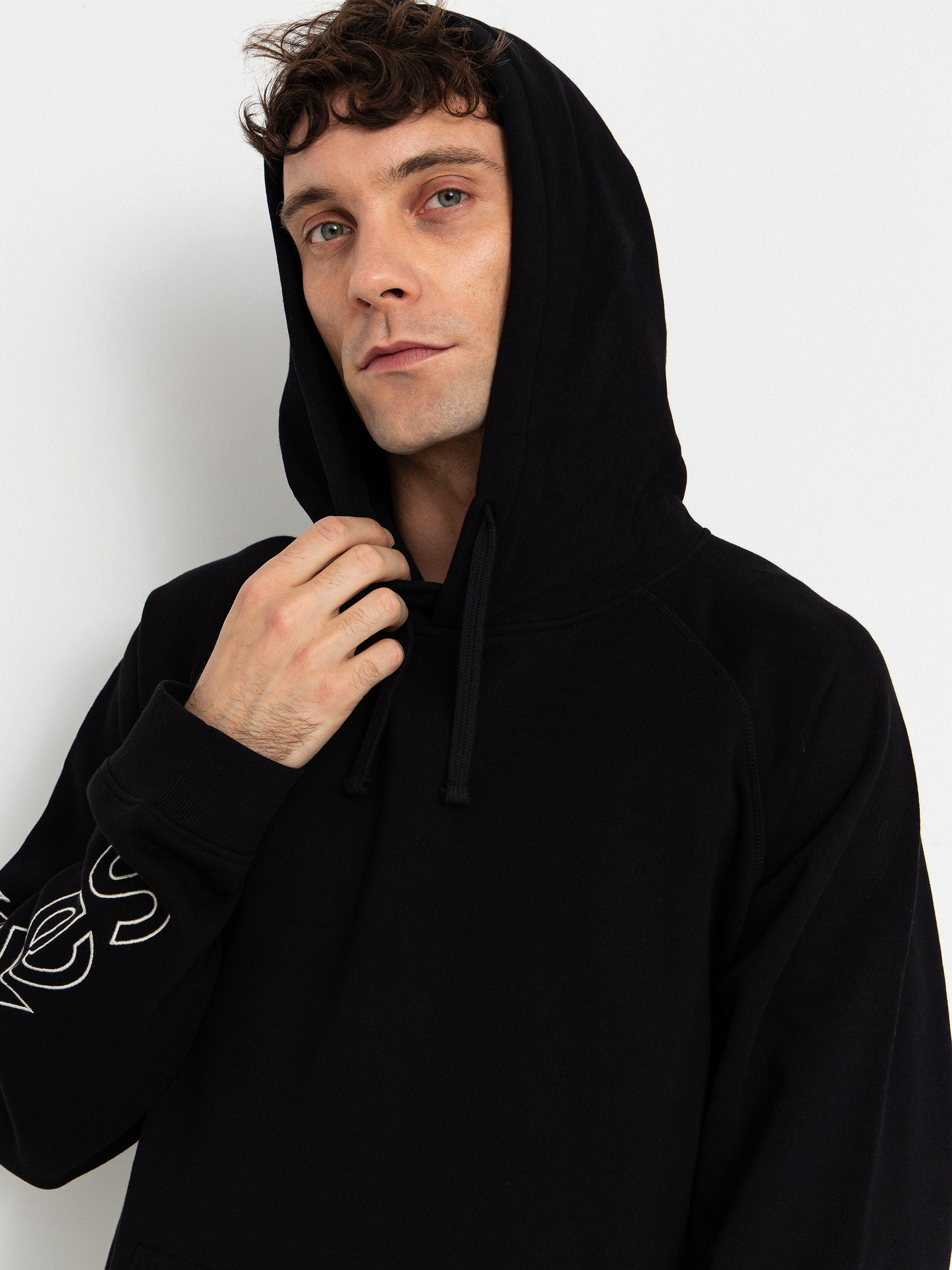 Суитшърт с качулка Jones Snowboards Truckee Org Cot (stealth black)