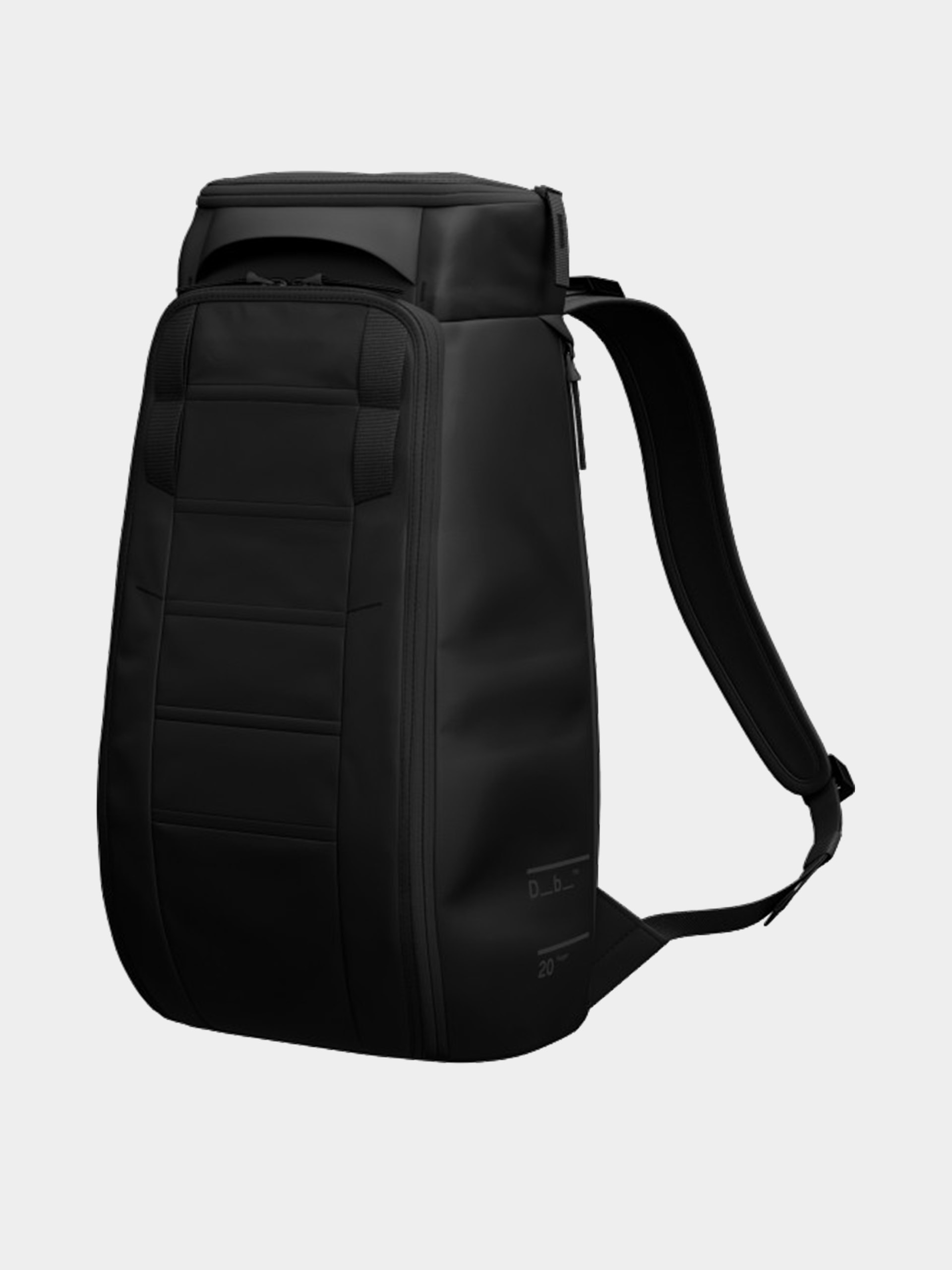 Раница Db Hugger 20L (black out)