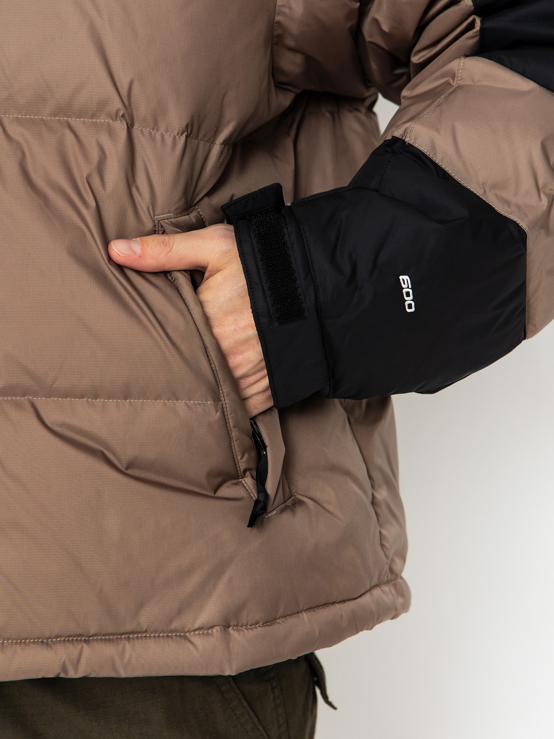 Яке The North Face Hmlyn Baltoro (mocha brown/tnf black)
