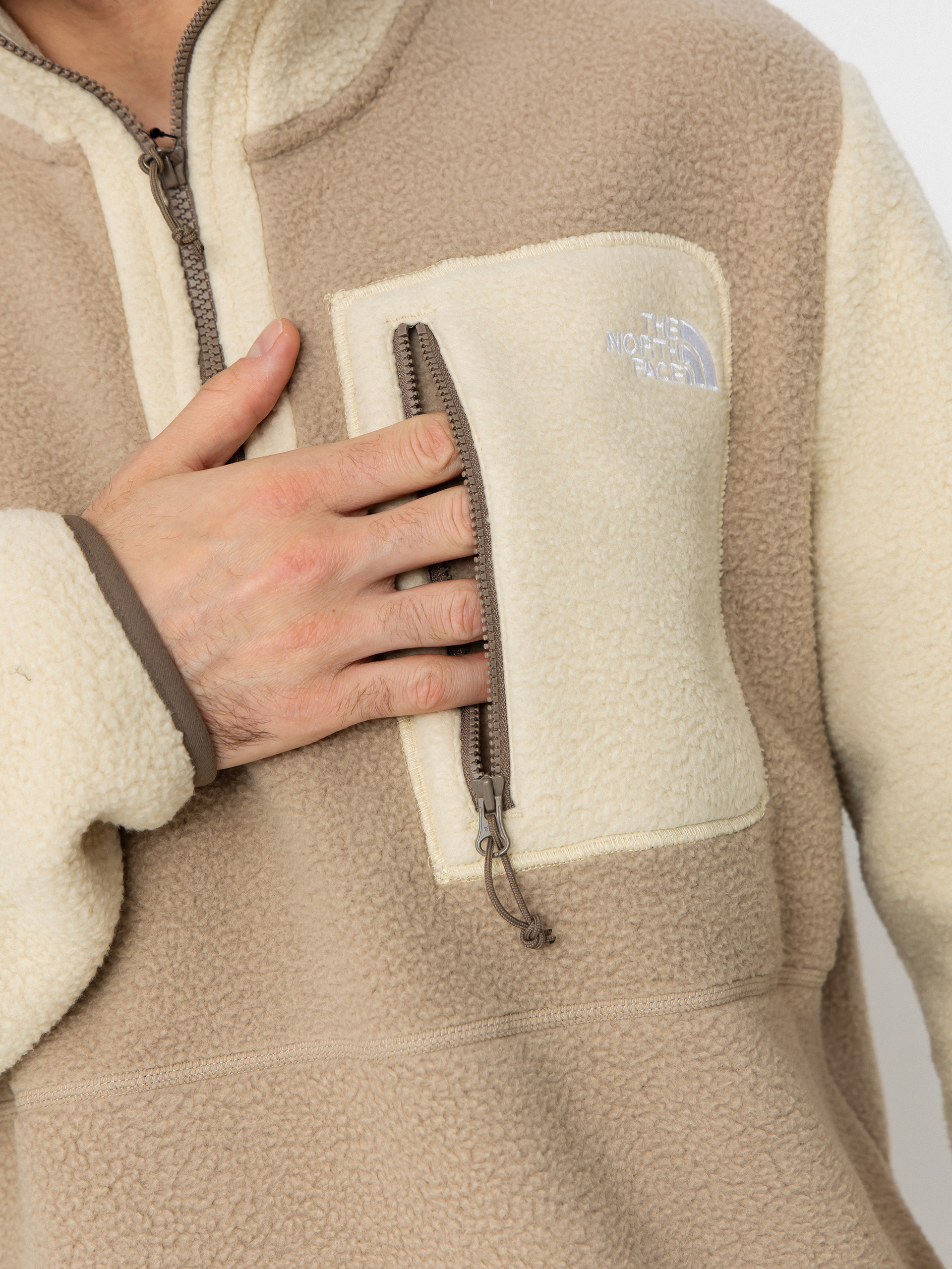 Мъжки Поларени суитшърт The North Face Yumiori 1/4 Zip (mushroom grey/gravel/mo)