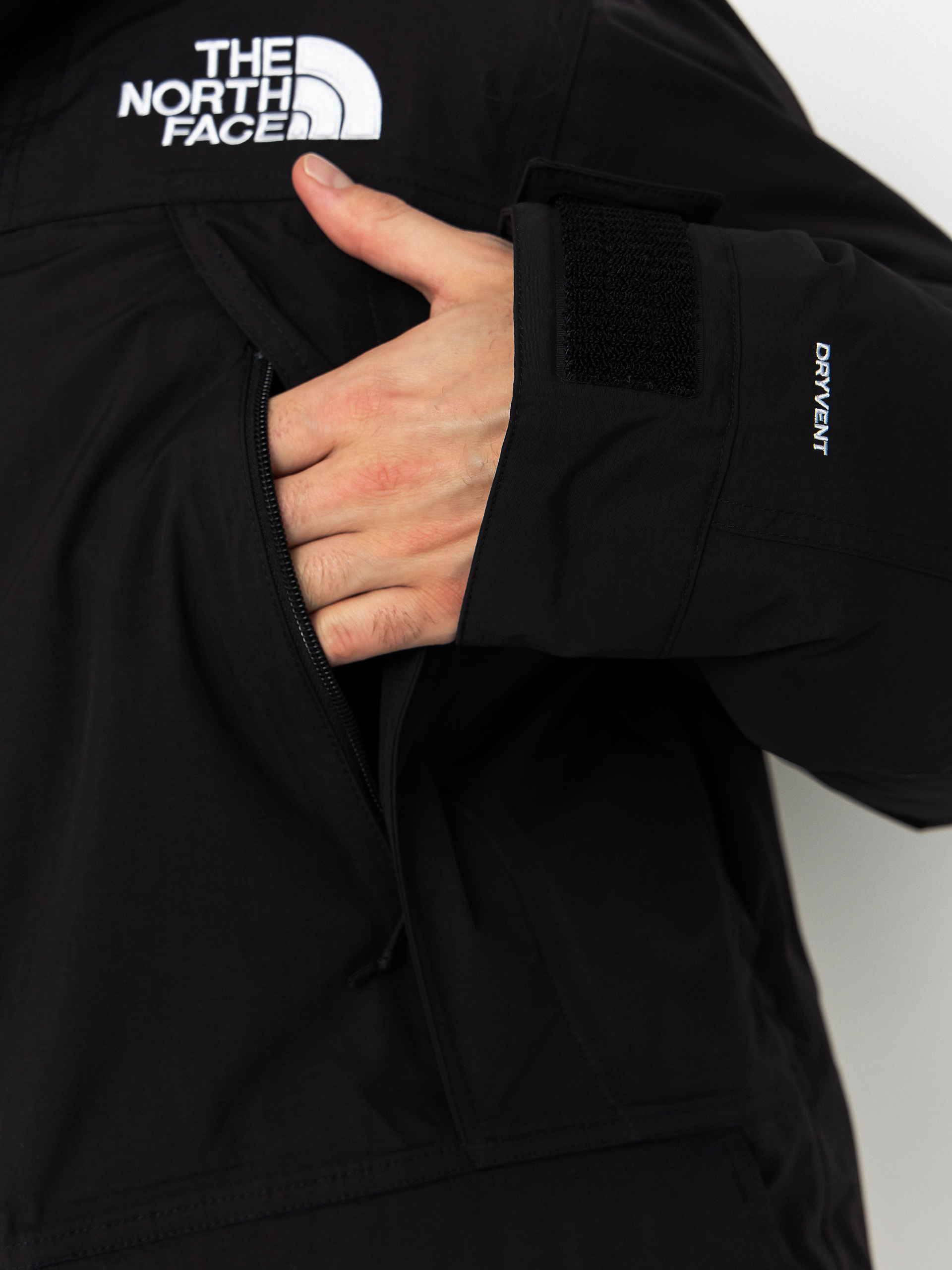 Яке The North Face McMurdo Parka (tnf black/tnf black)