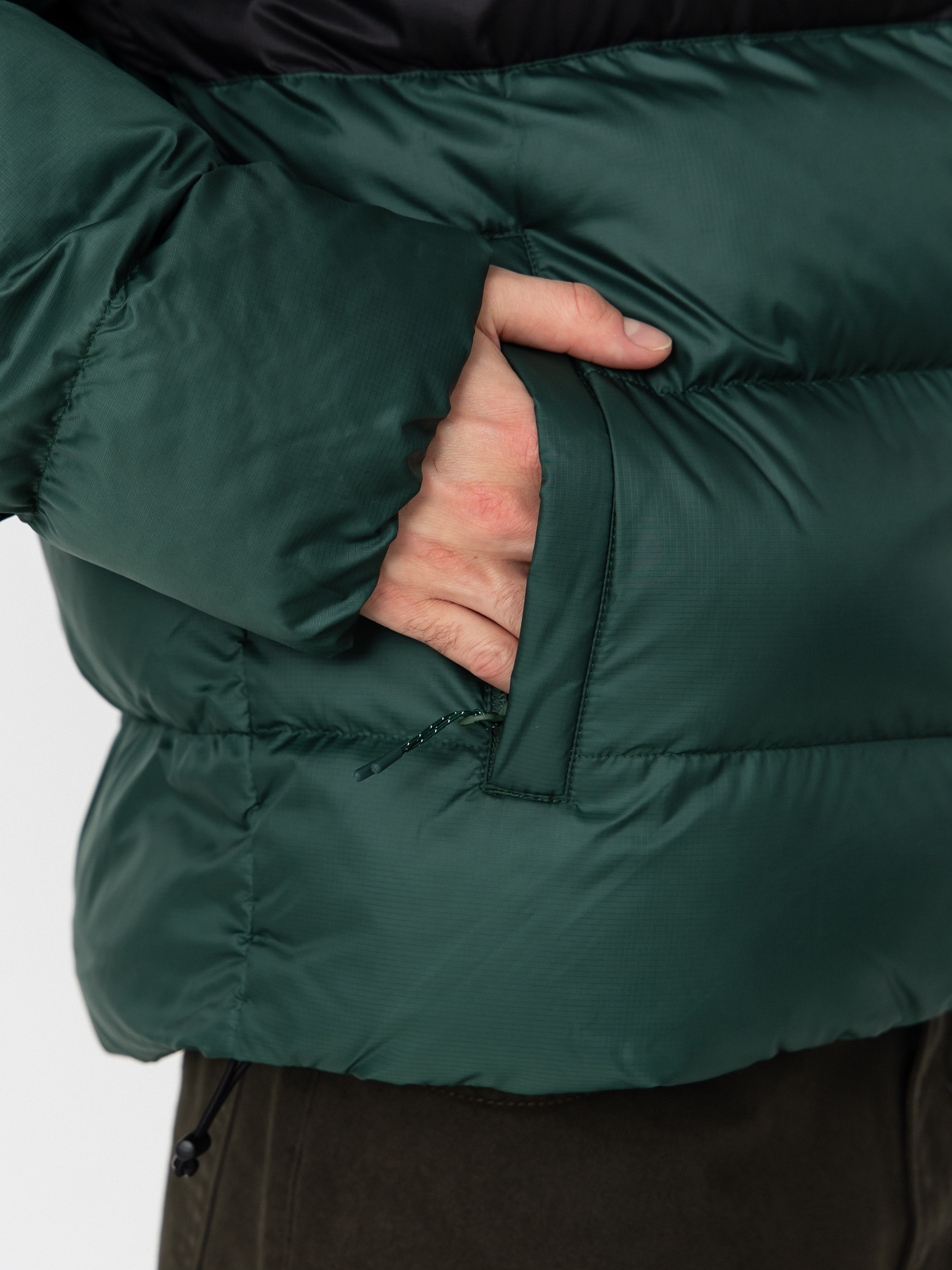 Яке Helly Hansen Active Puffy (jungle green)