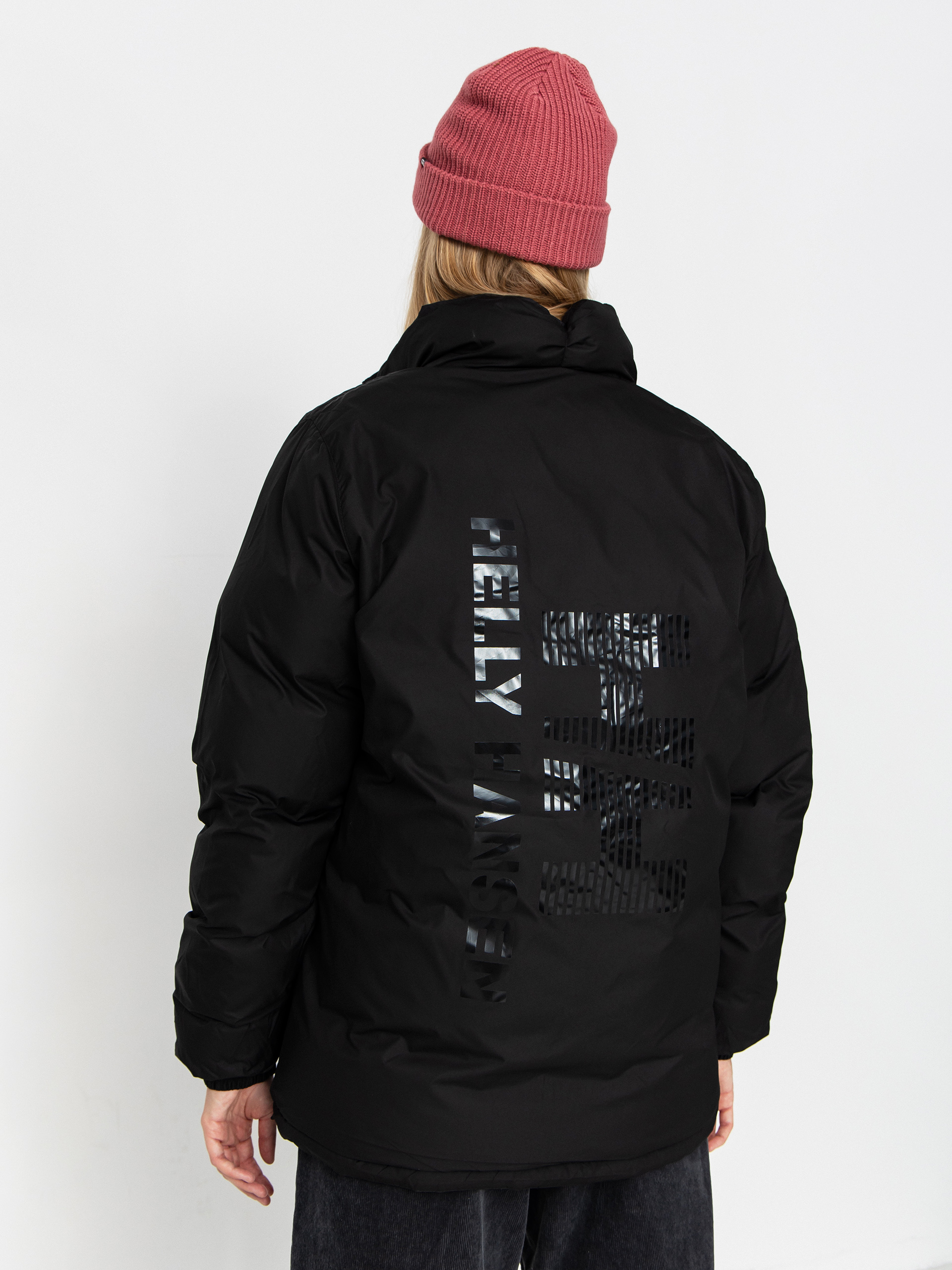 Яке Helly Hansen Yu 23 Reversible Puffer (black)