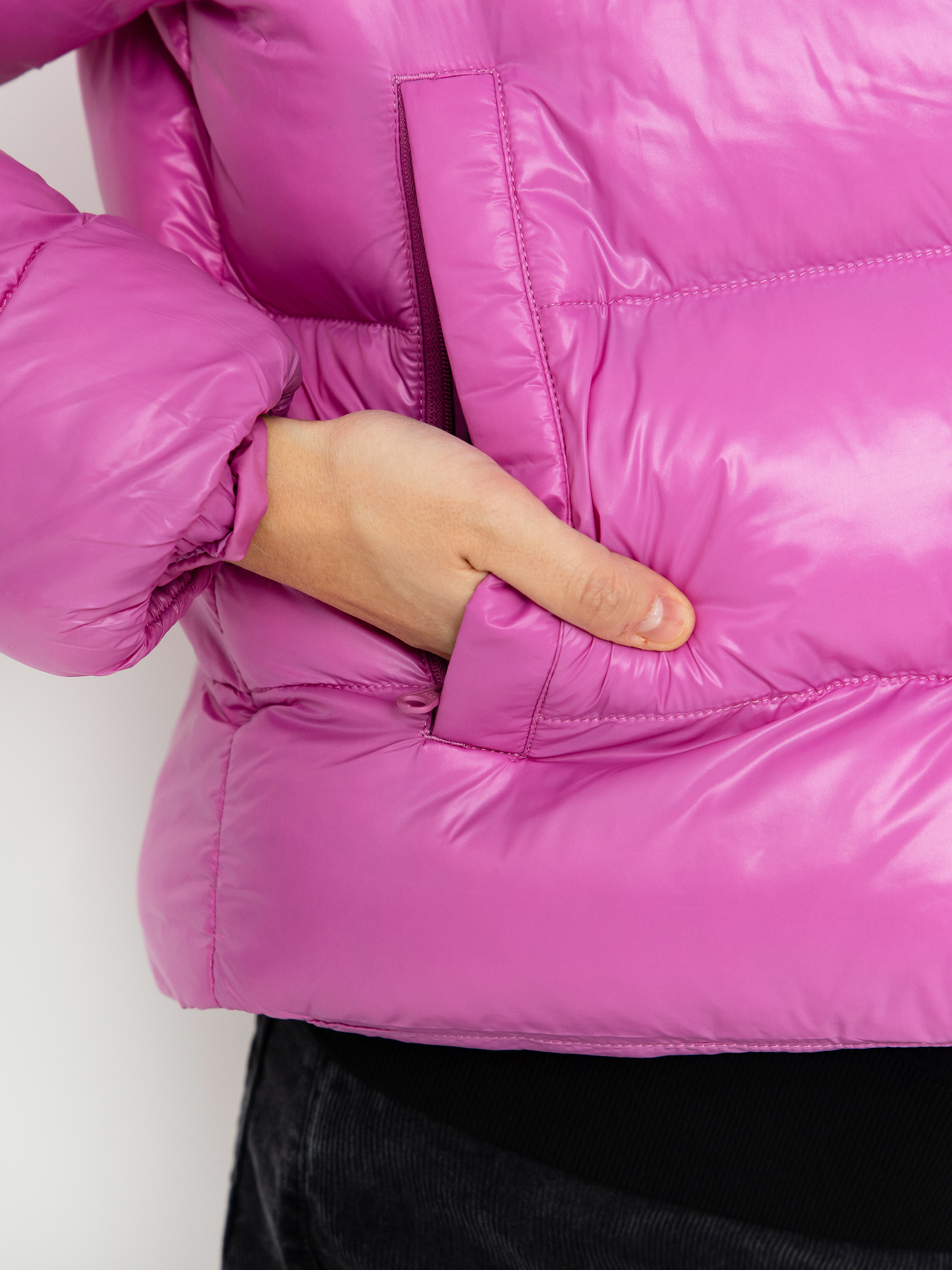 Яке Helly Hansen Jade Puffer Wmn (meta pink)