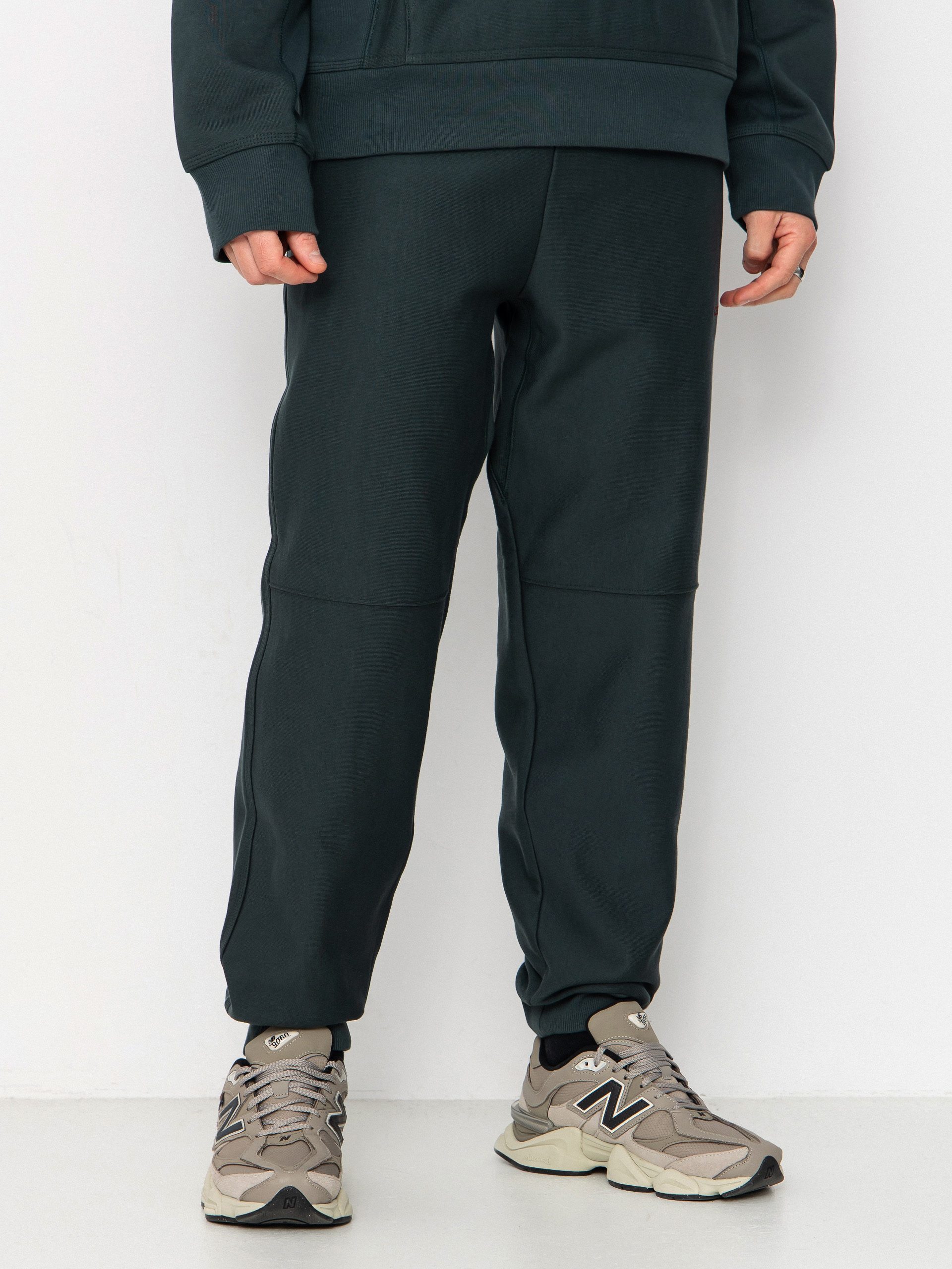 Панталони Carhartt WIP American Script Jogging (kale green)