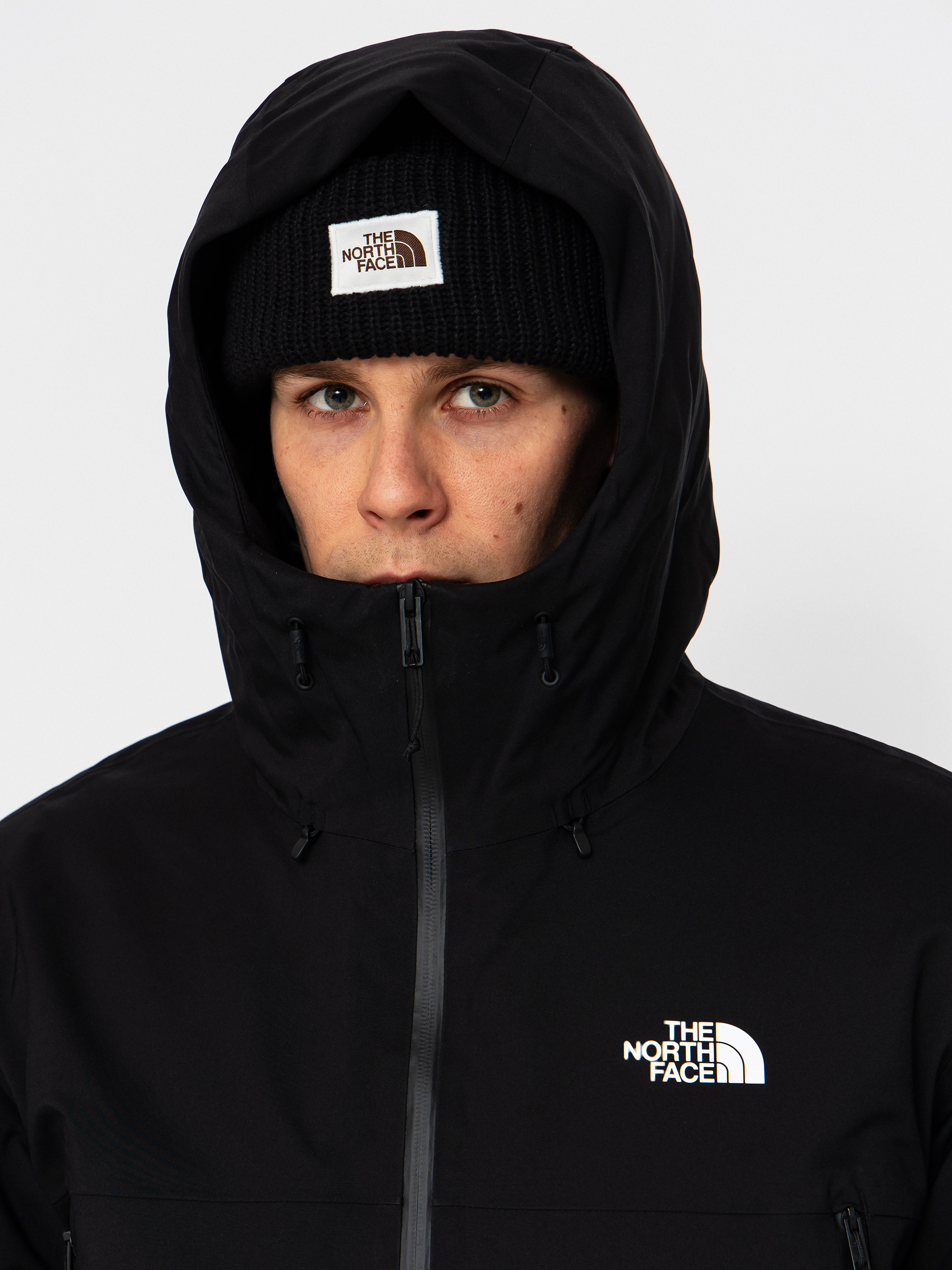 Яке The North Face Range Down Hooded (tnf black/tnf black)