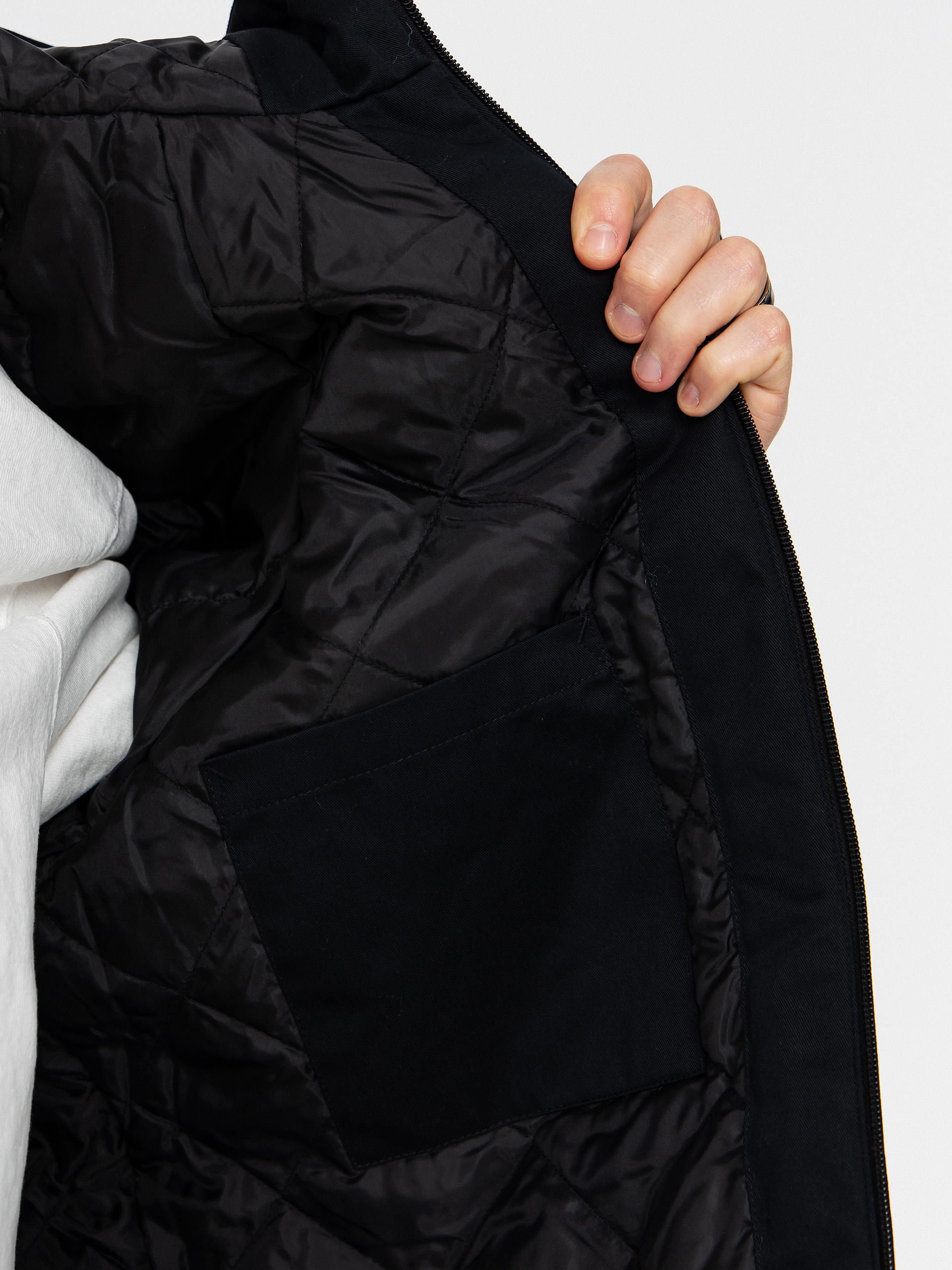 Яке DC Navigator Padded (black)