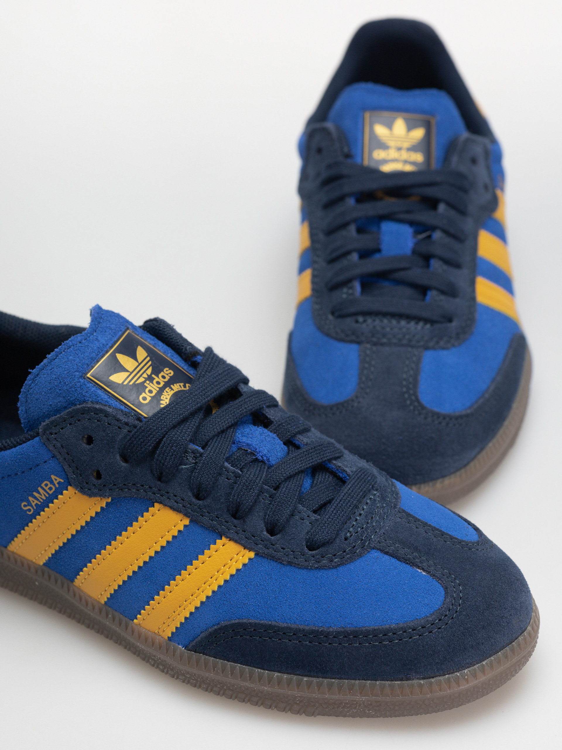 Обувки adidas Samba Adv (conavy/preyel/royblu)