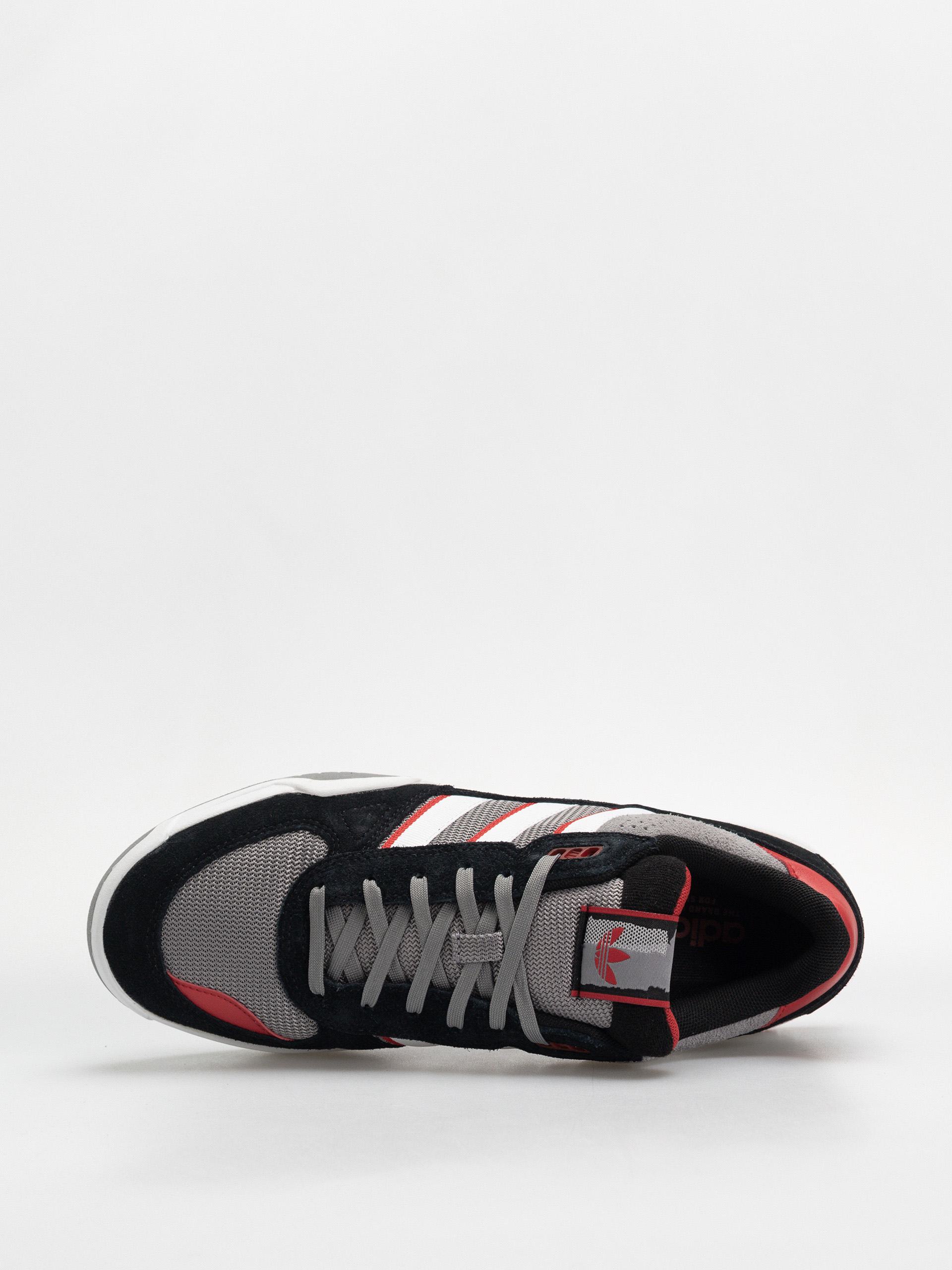 Обувки adidas Tekkira Cup (cblack/ftwwht/betsca)