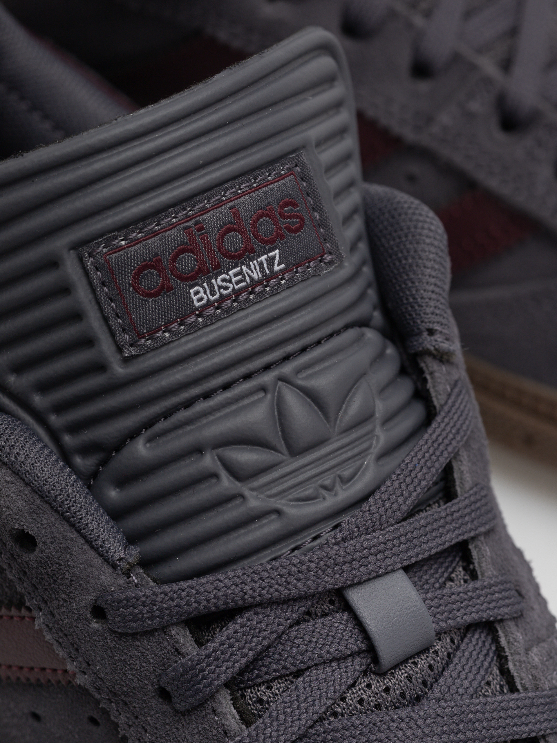 Обувки adidas Busenitz (maroon/gum5)