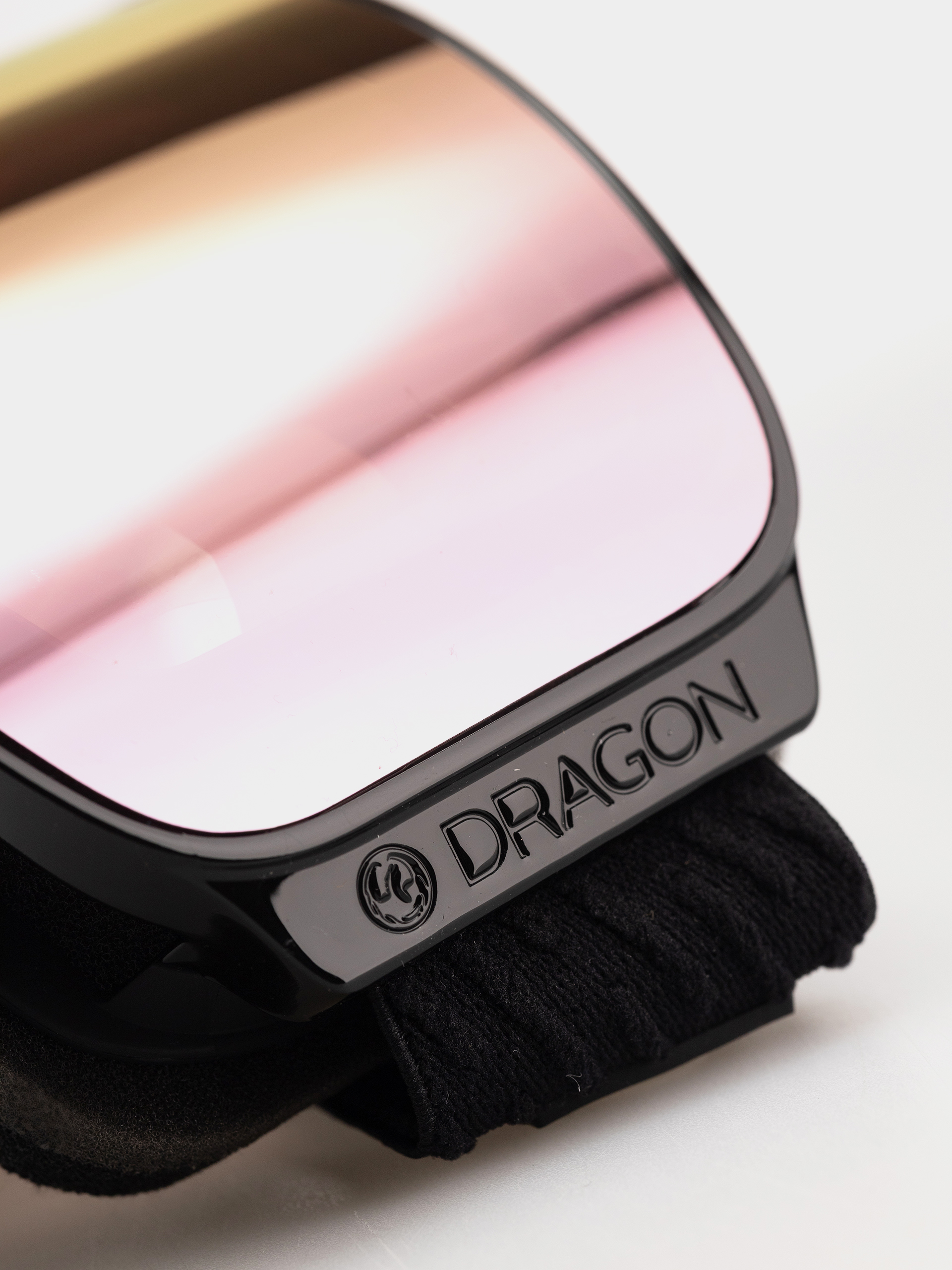 Сноуборд очила Dragon NFX MAG OTG (iconrose/lumalens rose gold ion+lumalens light rose)